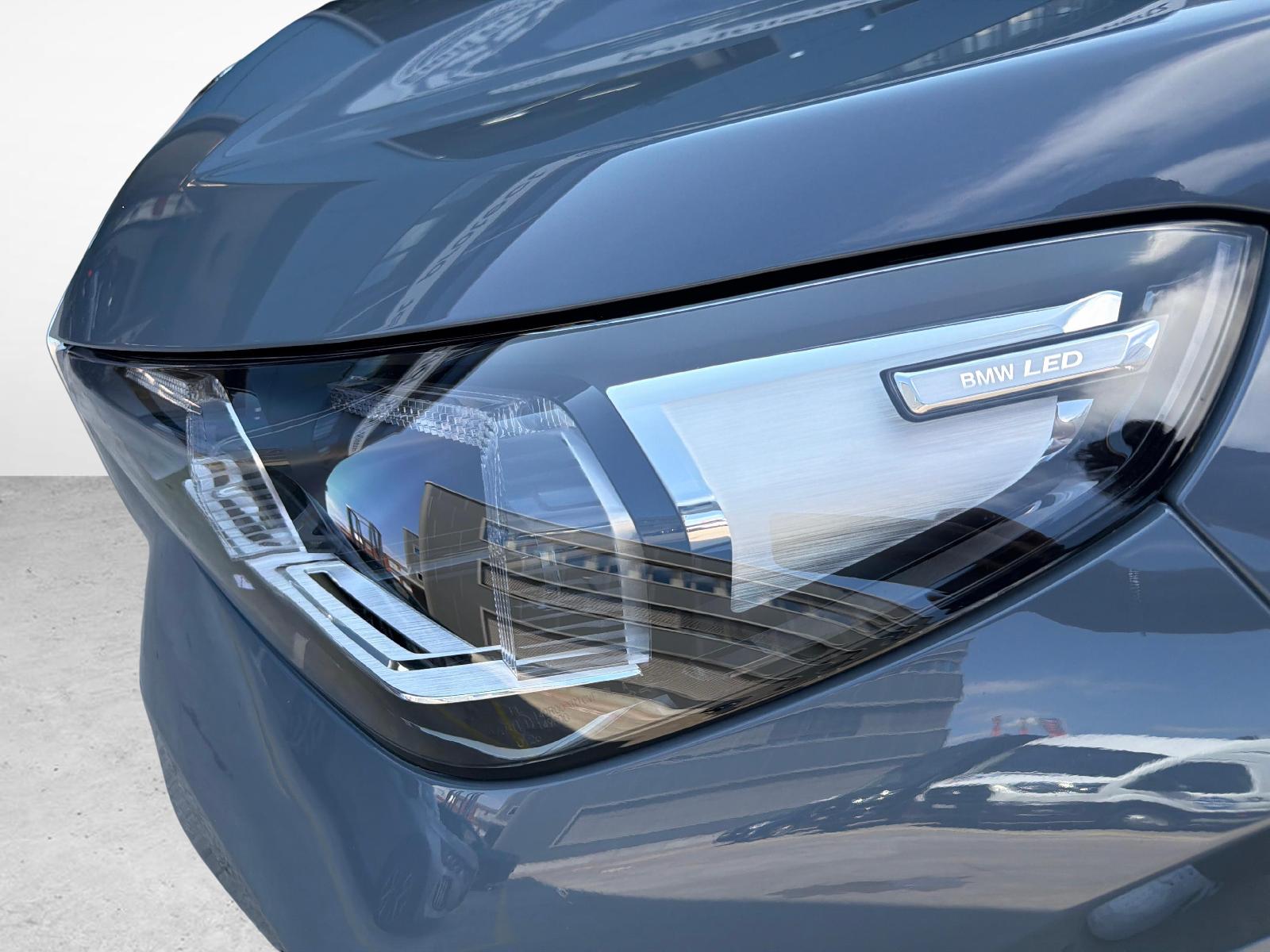 BMW X1 M35i-image-21