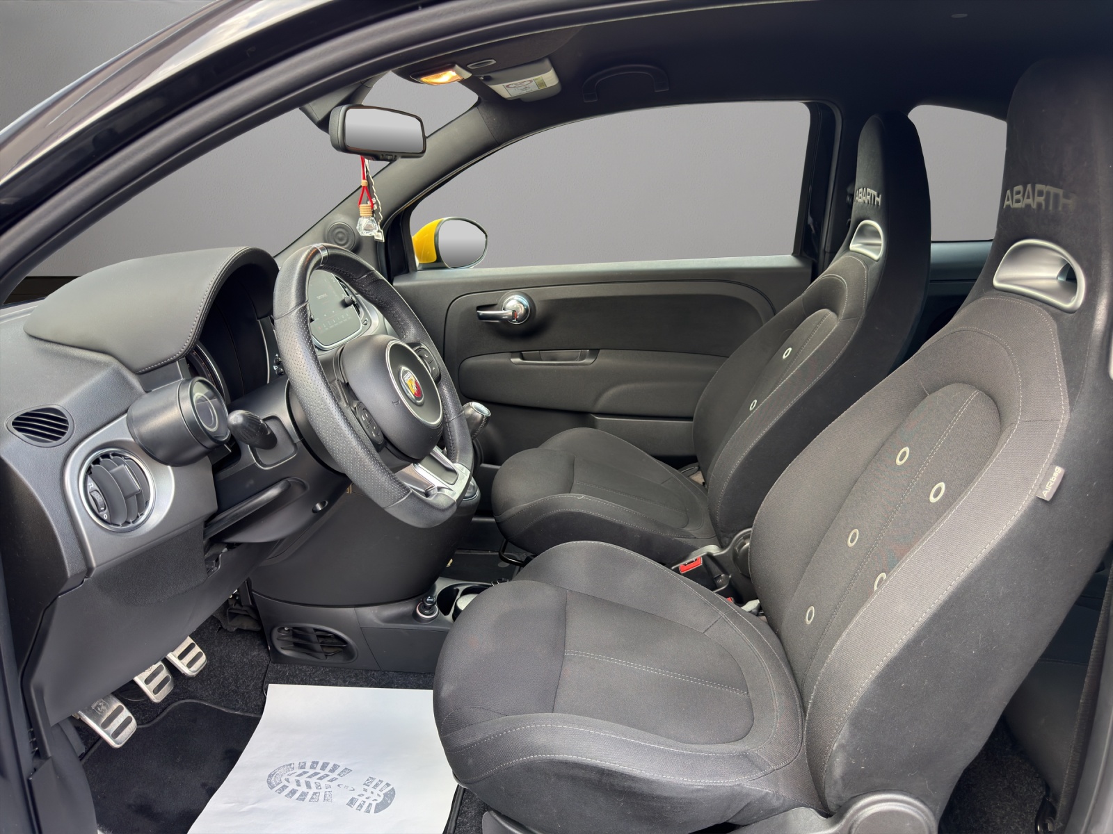 FIAT 595 1.4 16V Turbo Abarth Pista-image-8