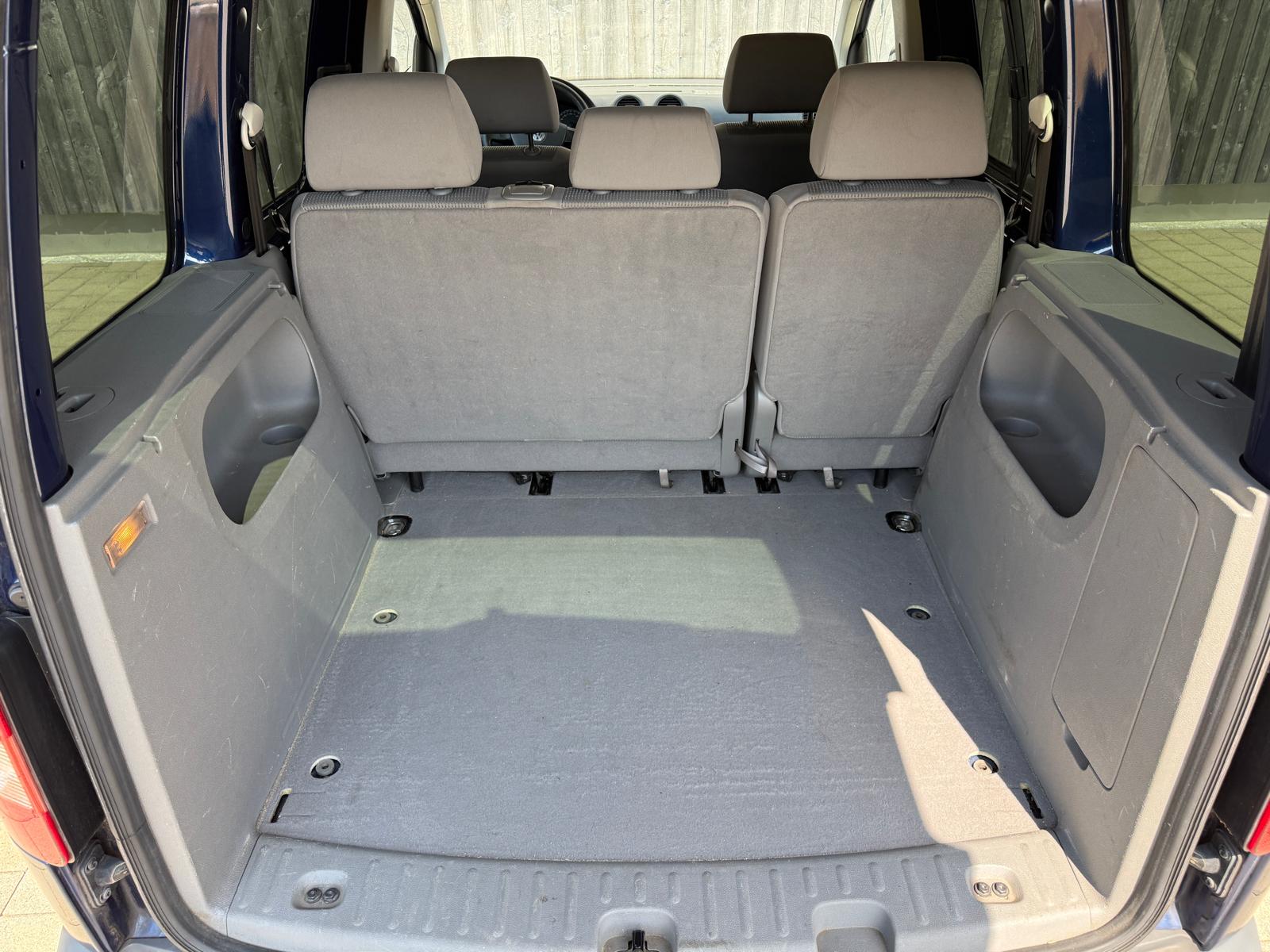 VW Caddy Life 1.6-image-14