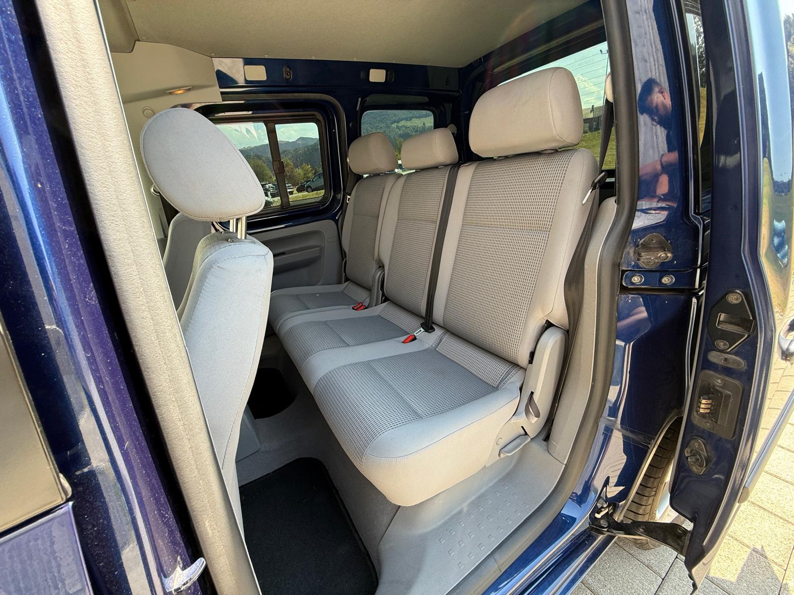 VW Caddy Life 1.6-image-13