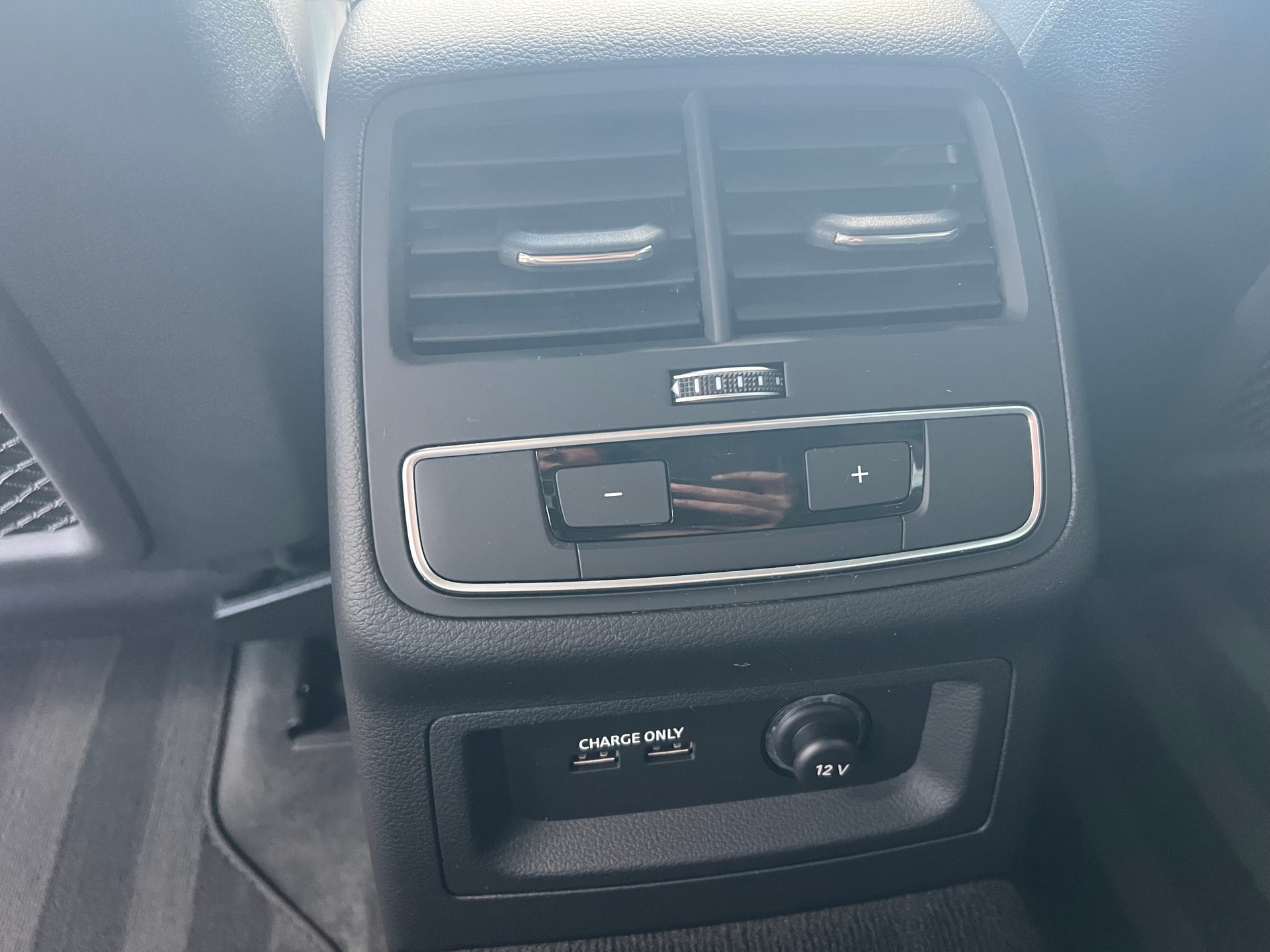 AUDI A4 Avant 40 TDI advanced quattro S-tronic-image-21
