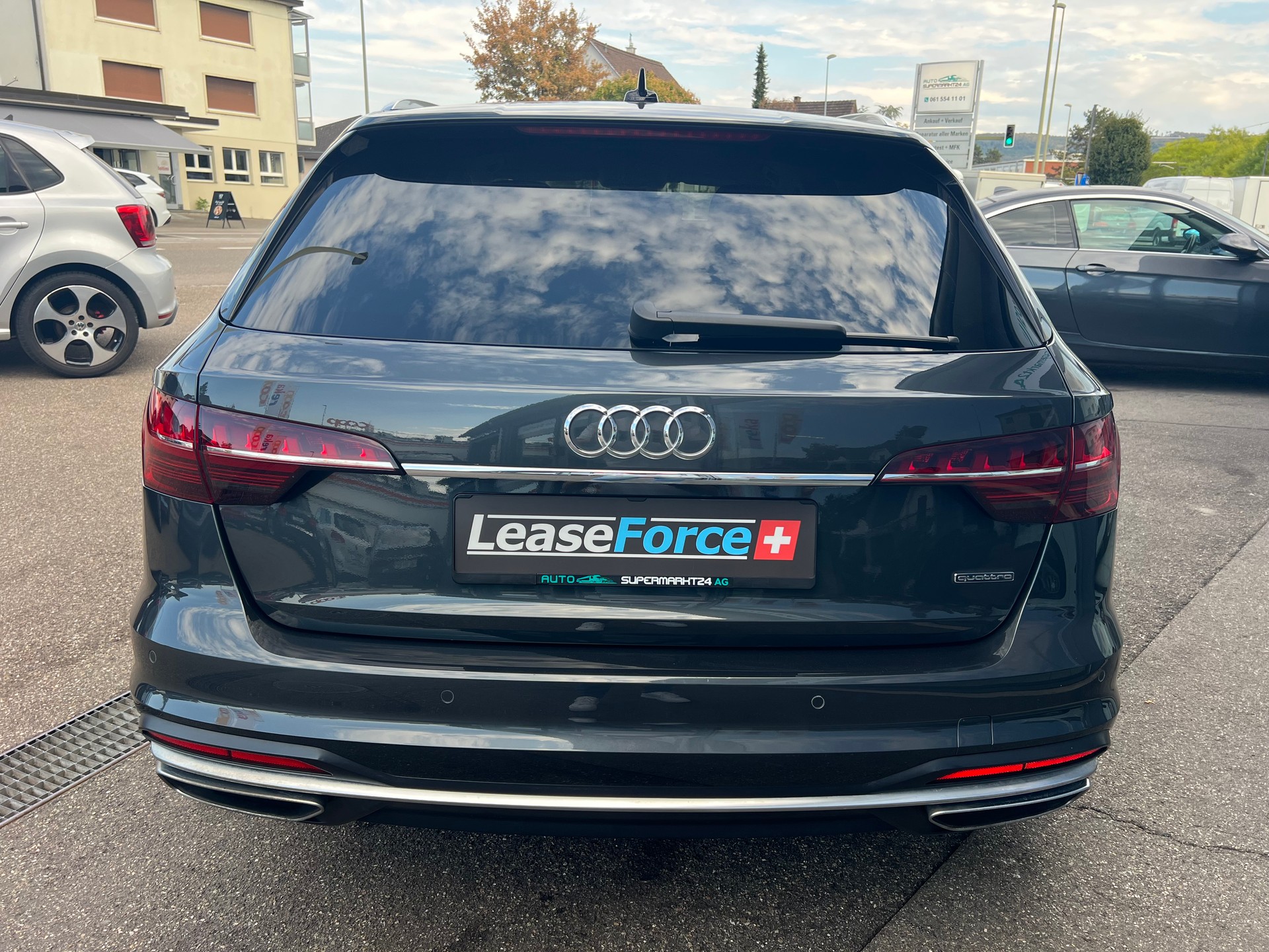AUDI A4 Avant 40 TDI advanced quattro S-tronic-image-4