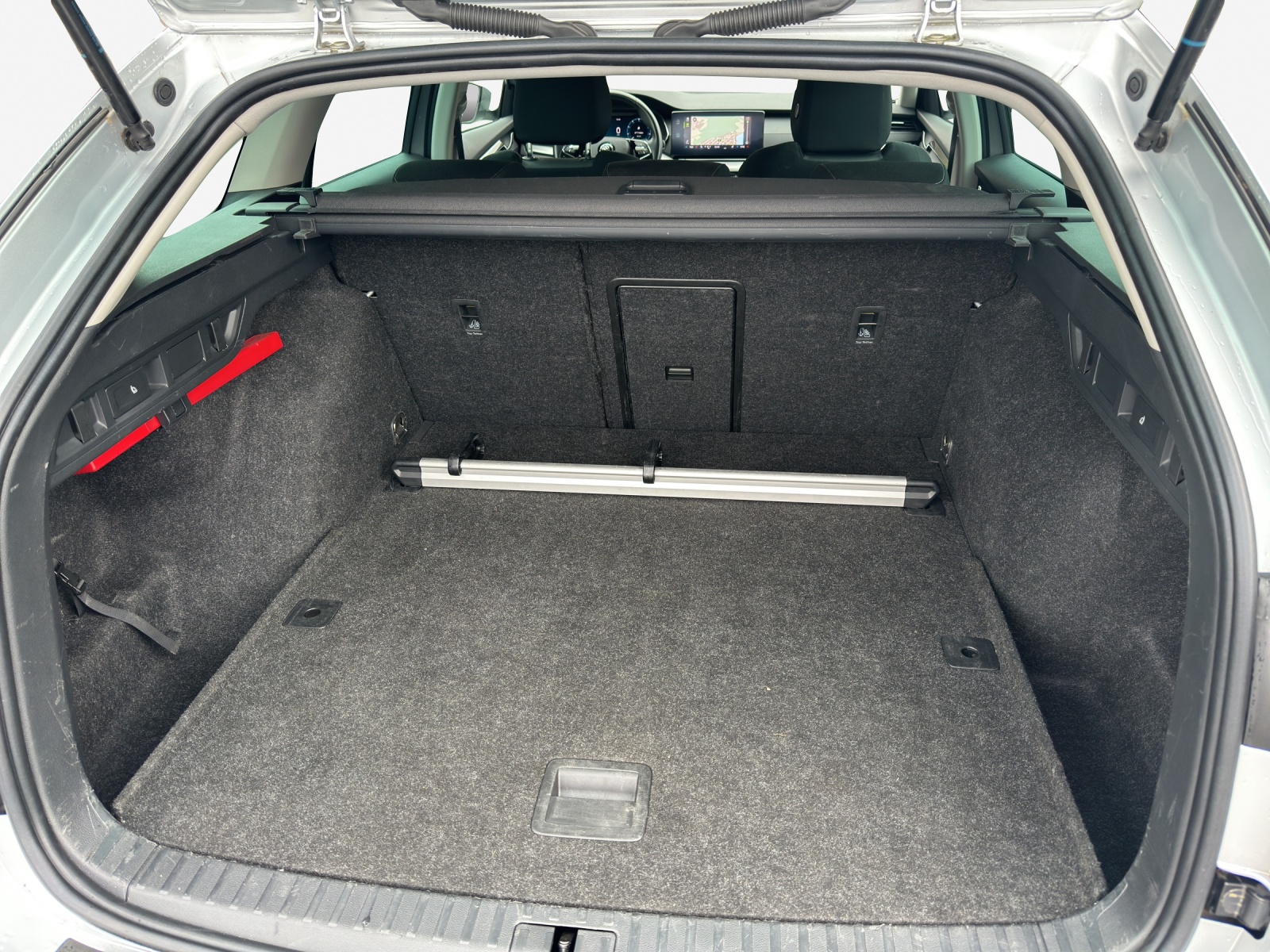 SKODA Octavia Combi 2.0 TDI DSG Ambition 4x4-image-12
