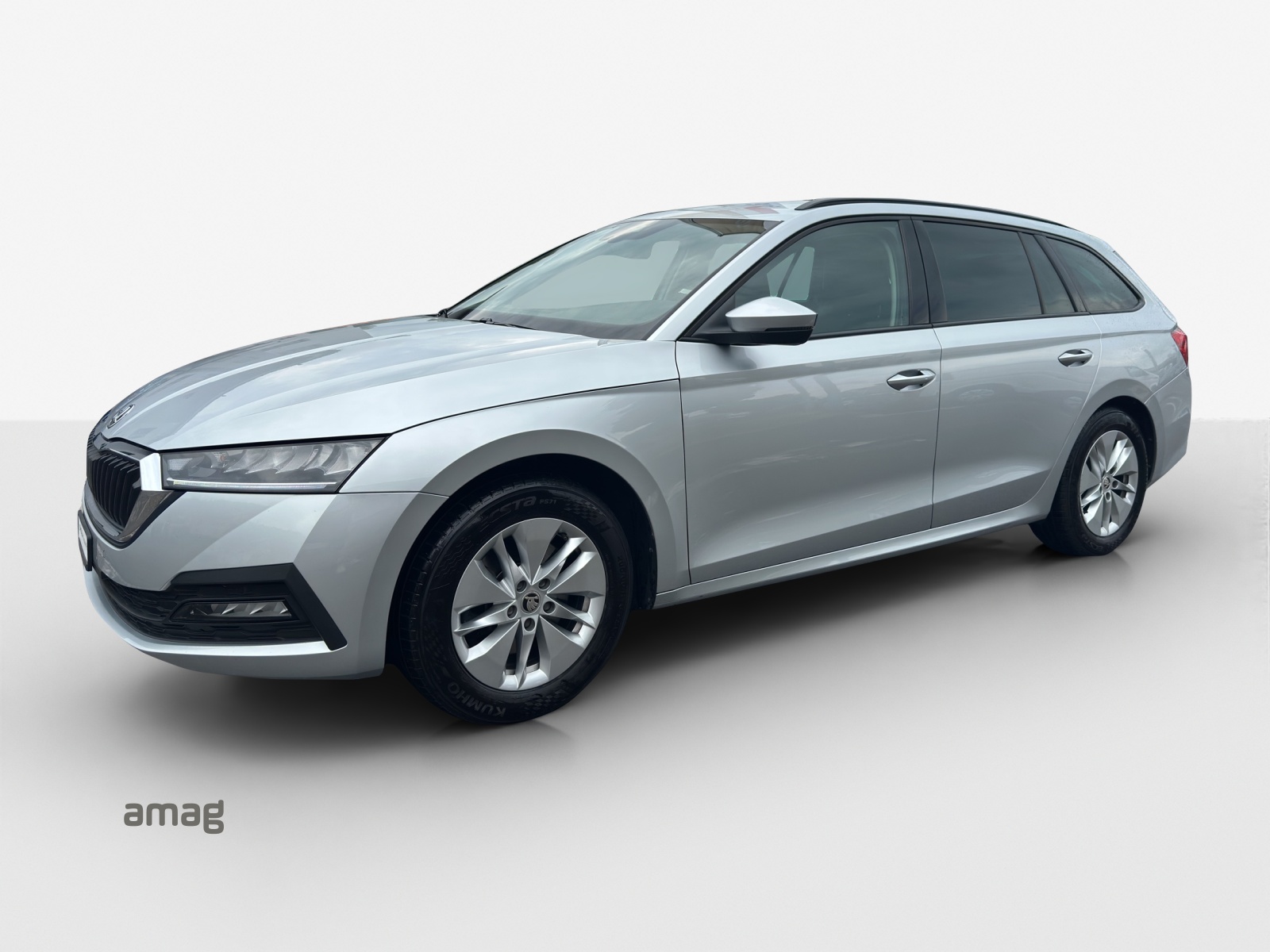 SKODA Octavia Combi 2.0 TDI DSG Ambition 4x4-image-0