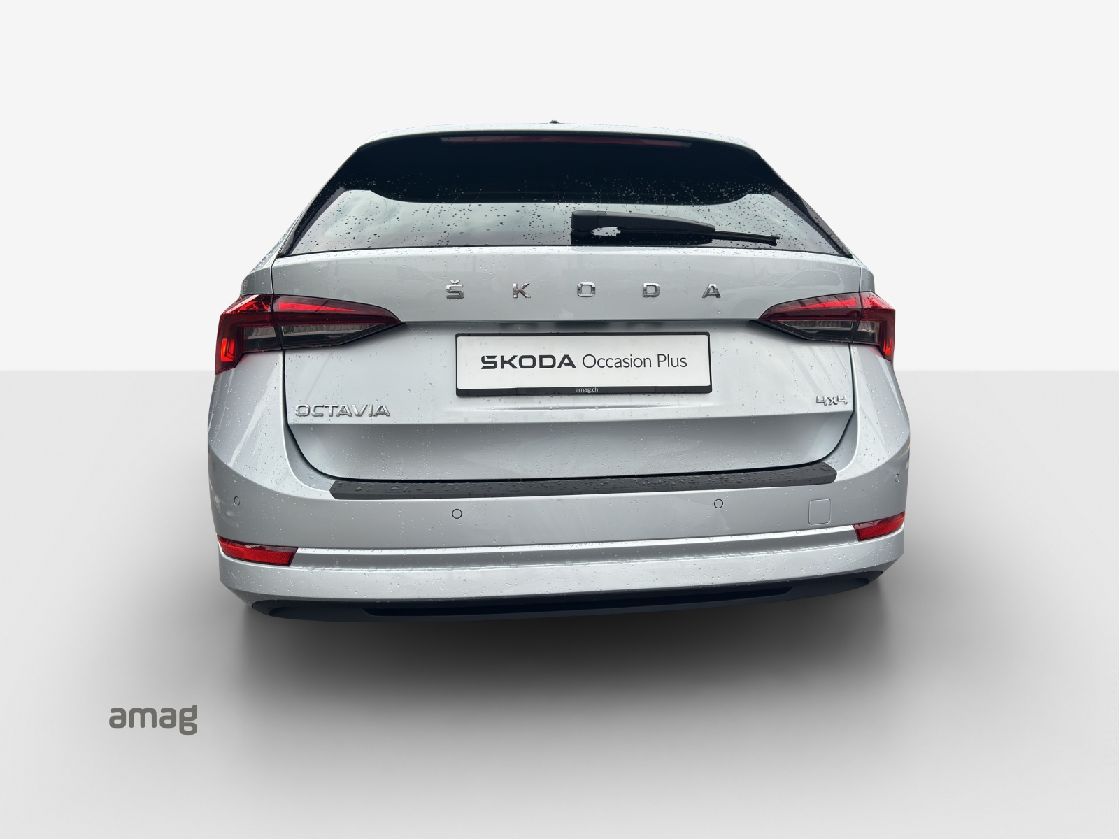SKODA Octavia Combi 2.0 TDI DSG Ambition 4x4-image-3
