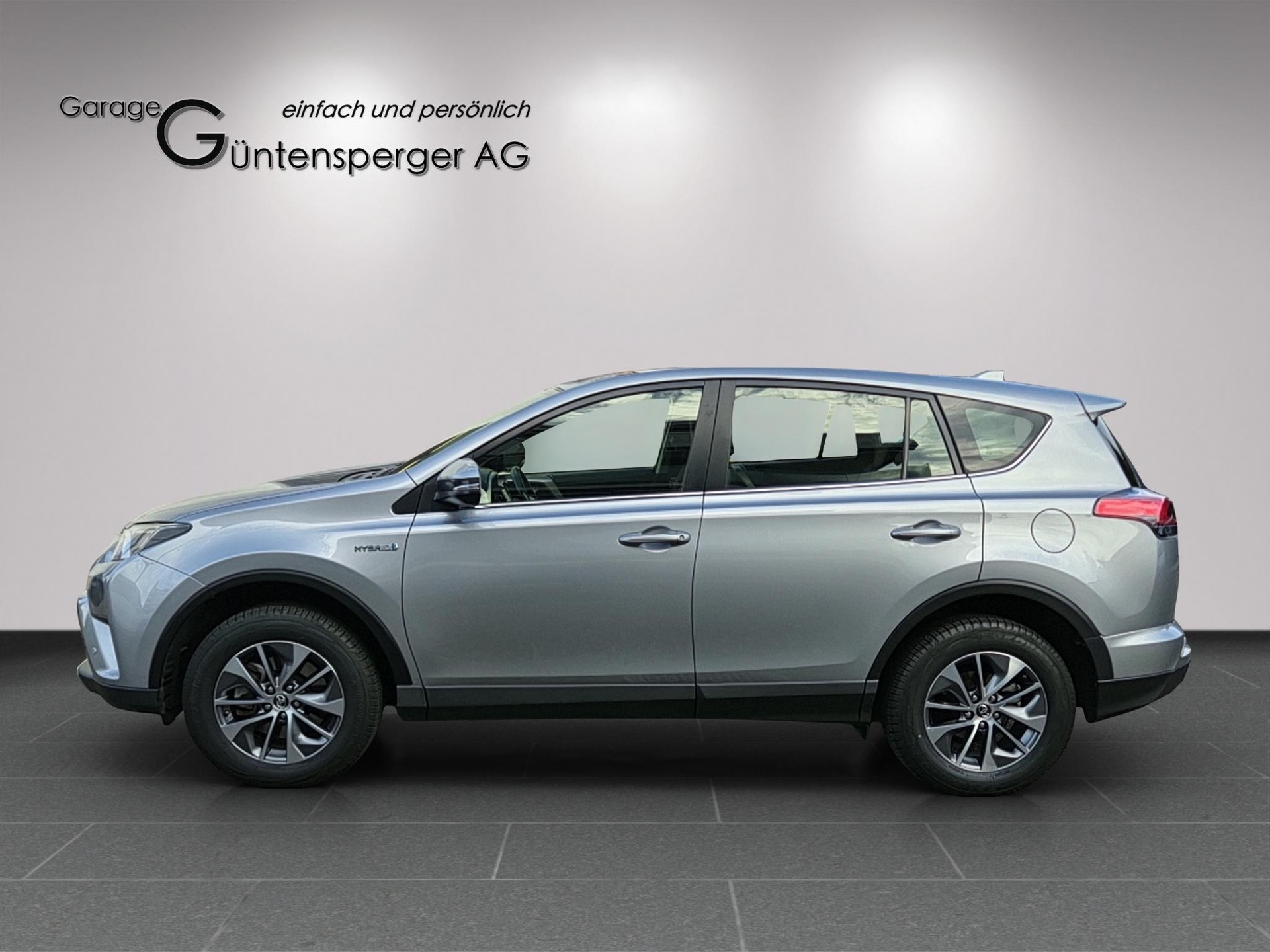 TOYOTA RAV4 2.5 HSD Comfort-image-1