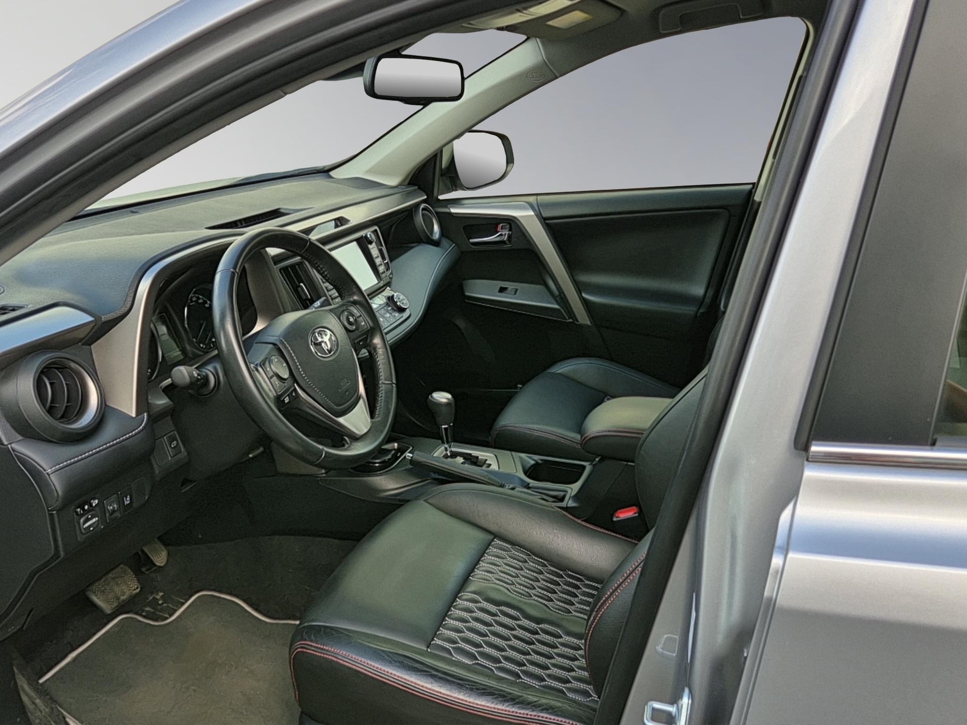 TOYOTA RAV4 2.5 HSD Comfort-image-8