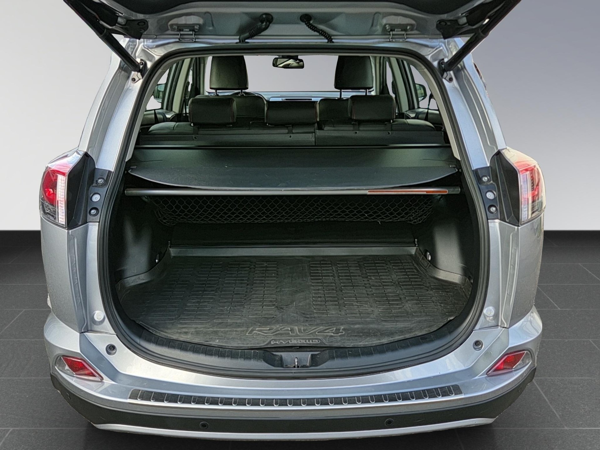 TOYOTA RAV4 2.5 HSD Comfort-image-17