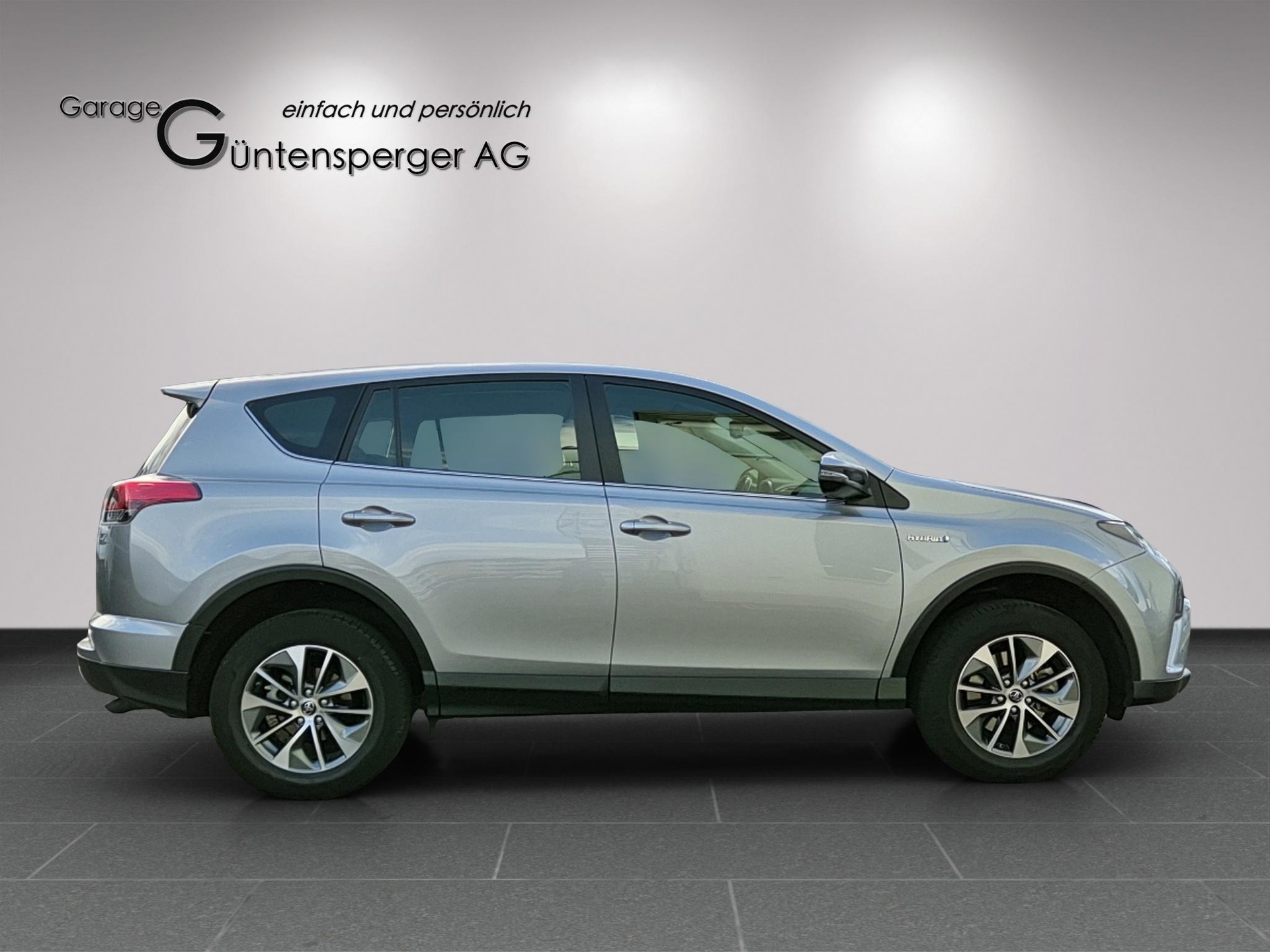 TOYOTA RAV4 2.5 HSD Comfort-image-5