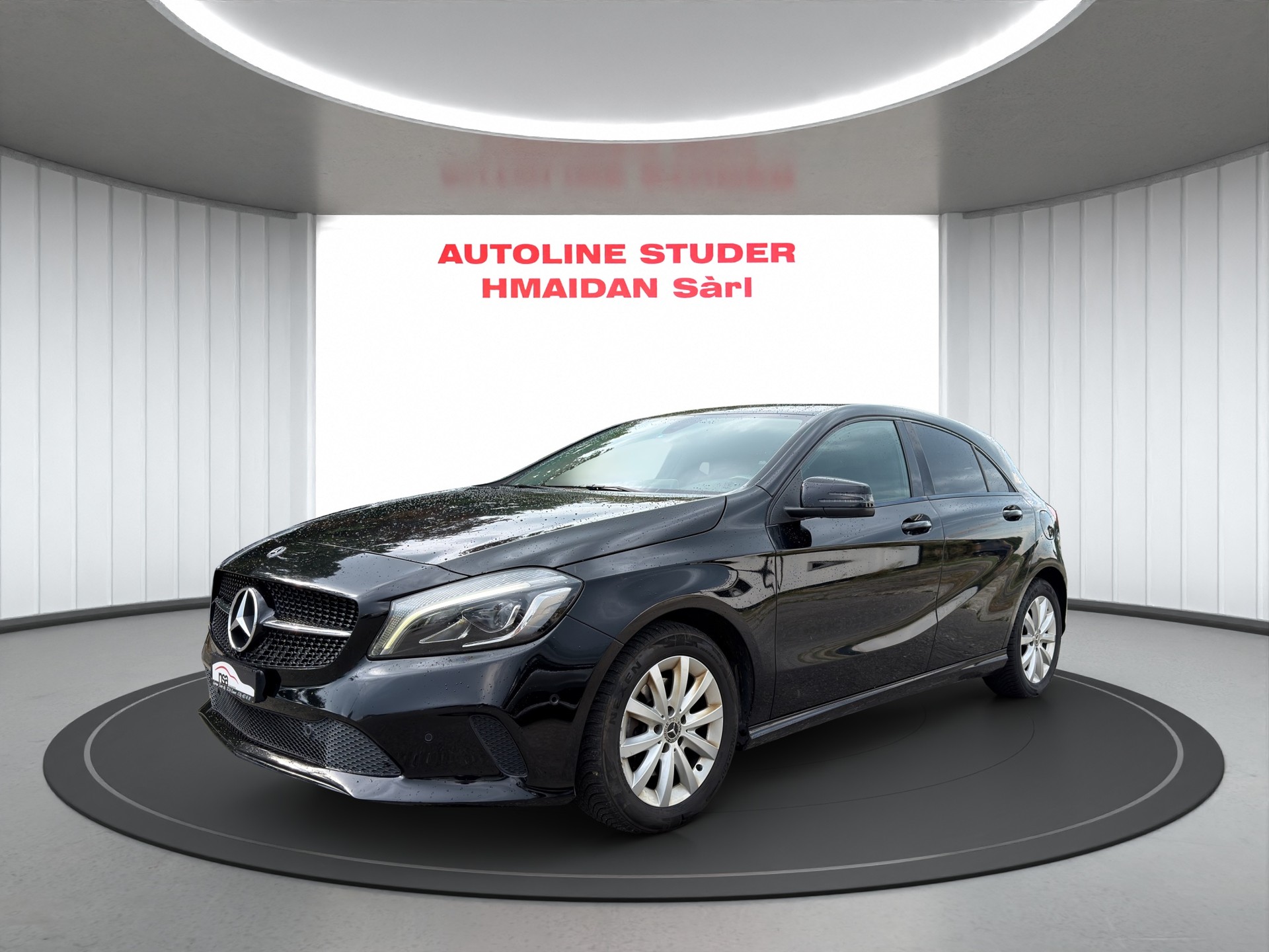 MERCEDES-BENZ A 180 Urban-image-0
