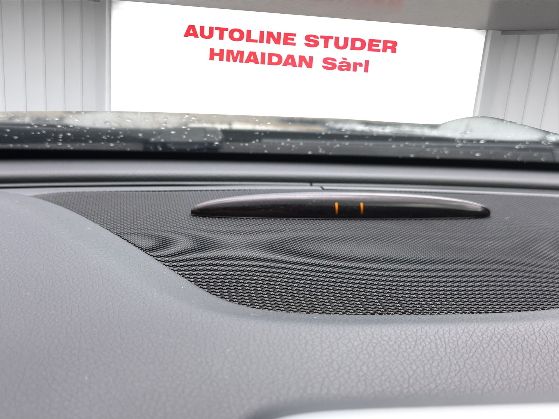 MERCEDES-BENZ A 180 Urban-image-11