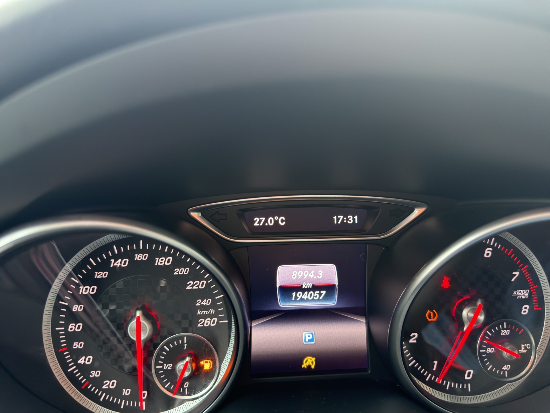 MERCEDES-BENZ A 180 Urban-image-8