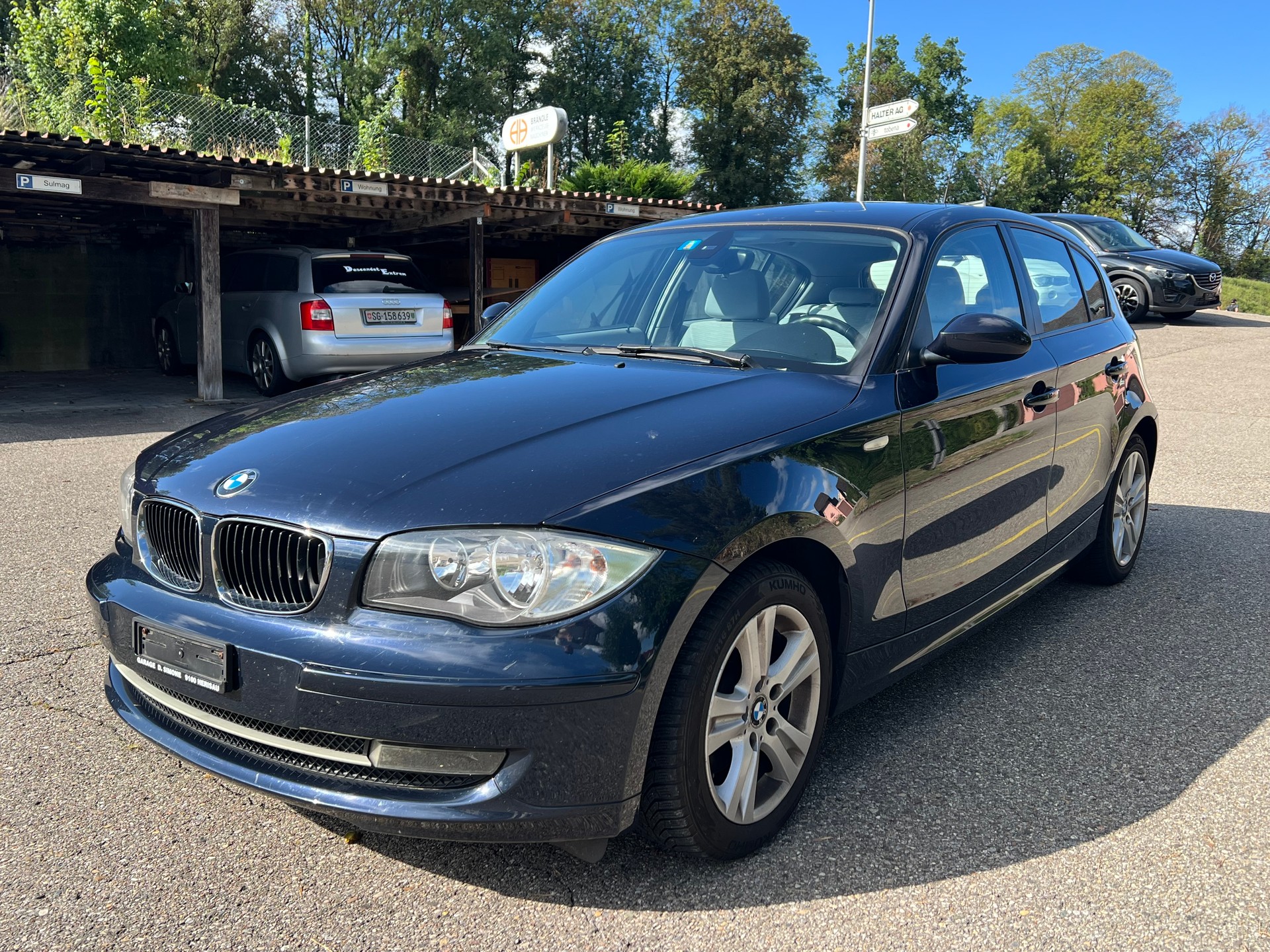 BMW 120i Steptronic-image-0