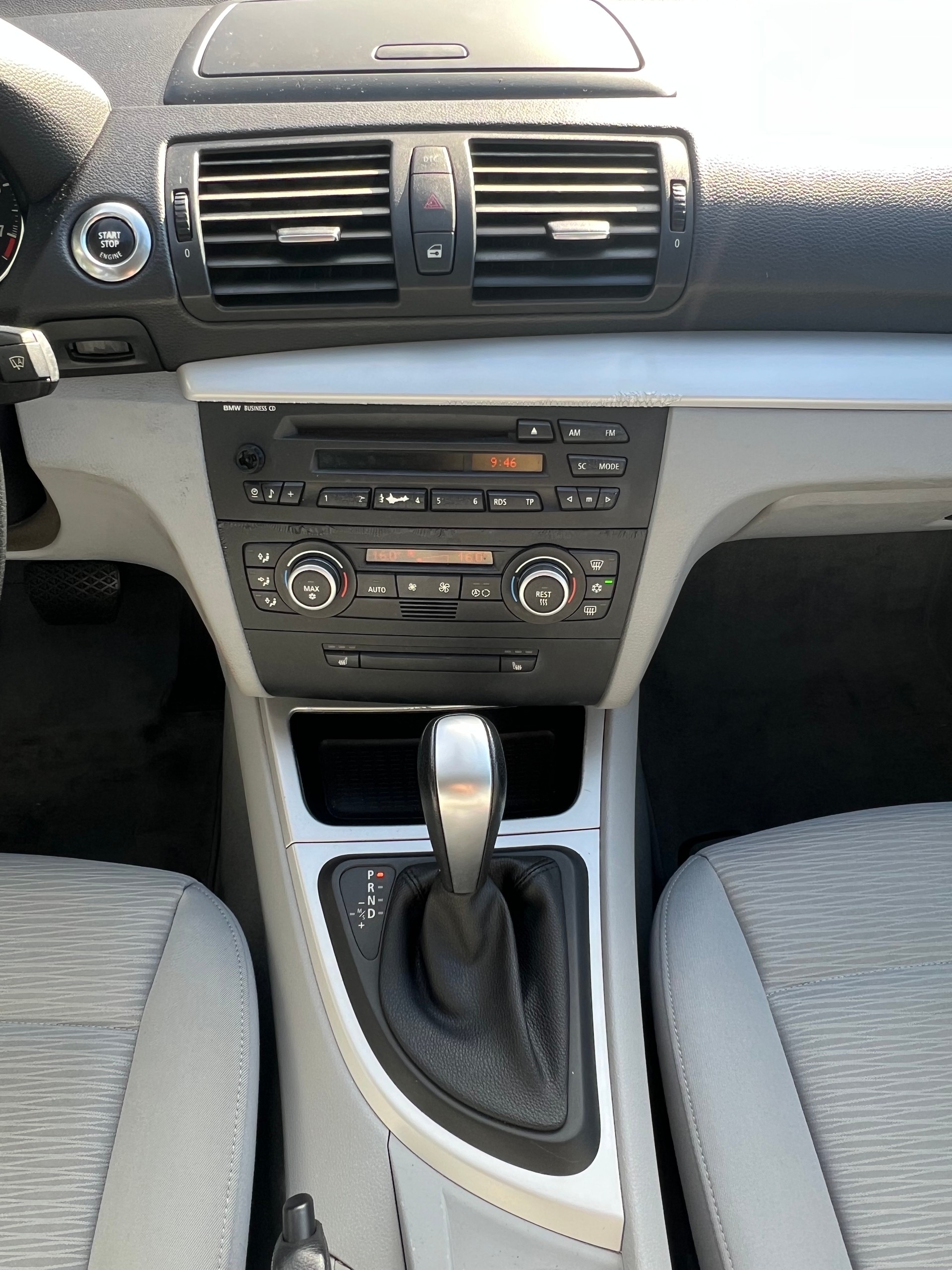 BMW 120i Steptronic-image-11