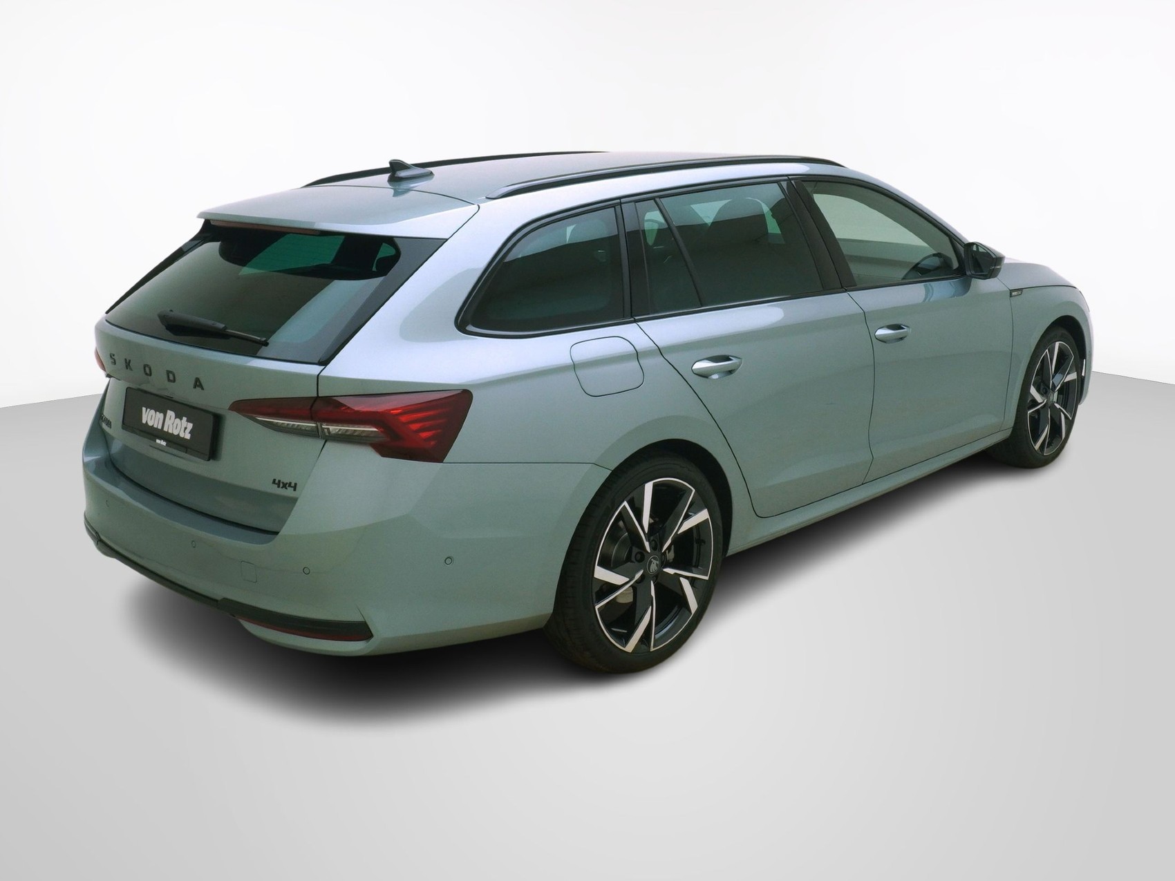 SKODA Octavia 2.0 TSI SportLine 4x4 DSG-image-5