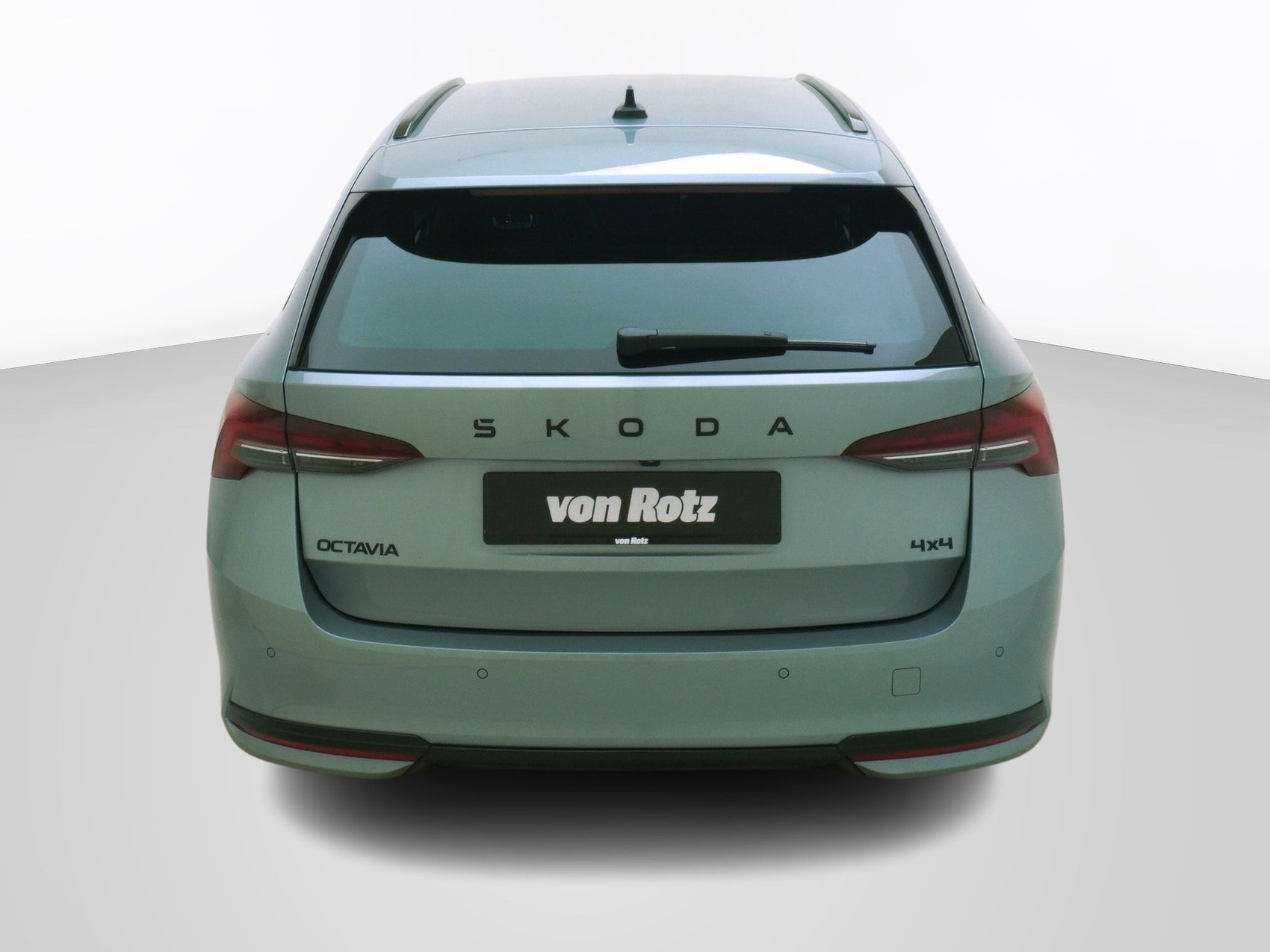 SKODA Octavia 2.0 TSI SportLine 4x4 DSG-image-2