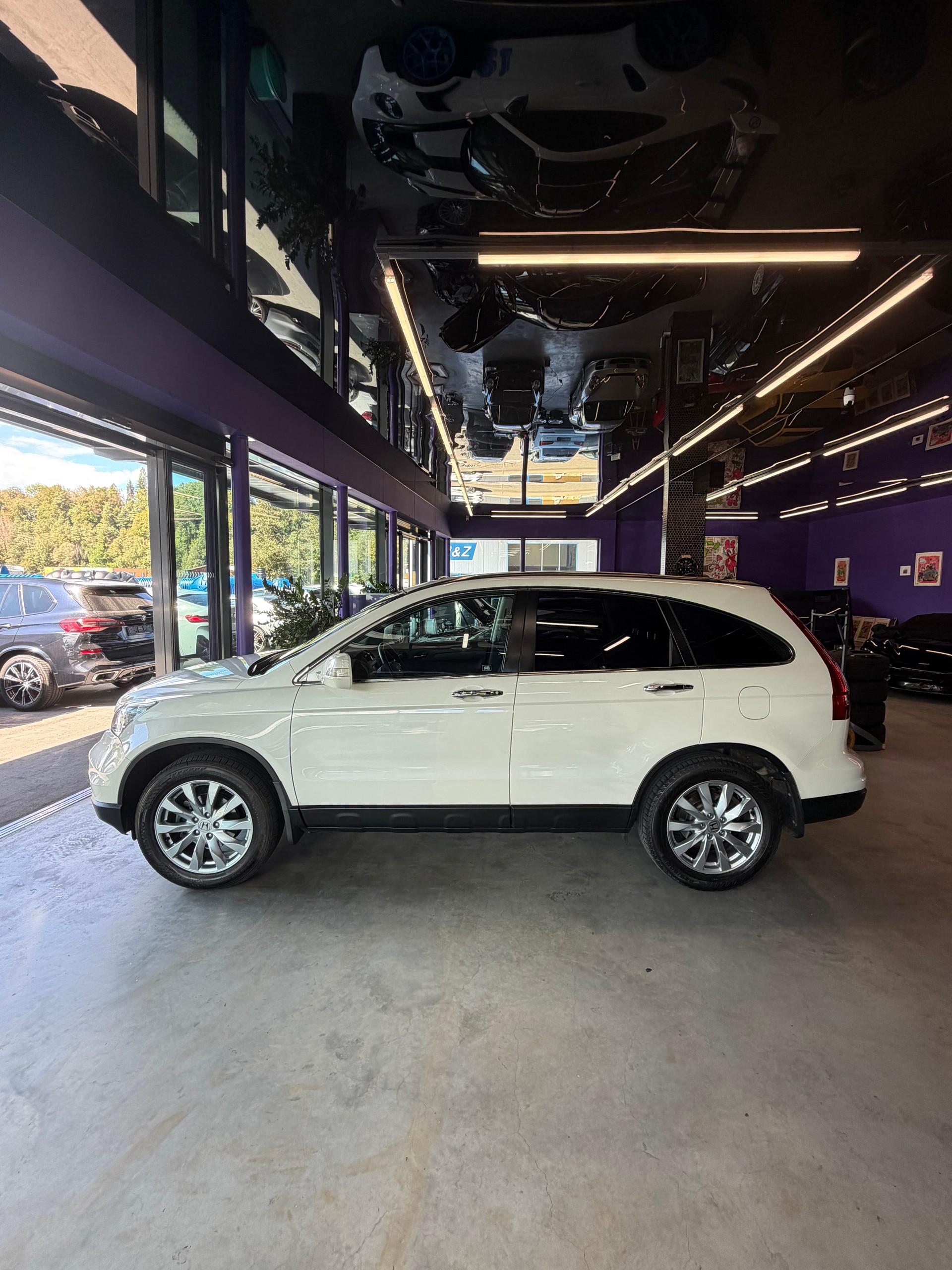 HONDA CR-V 2.0 4WD Executive Automatic-image-2