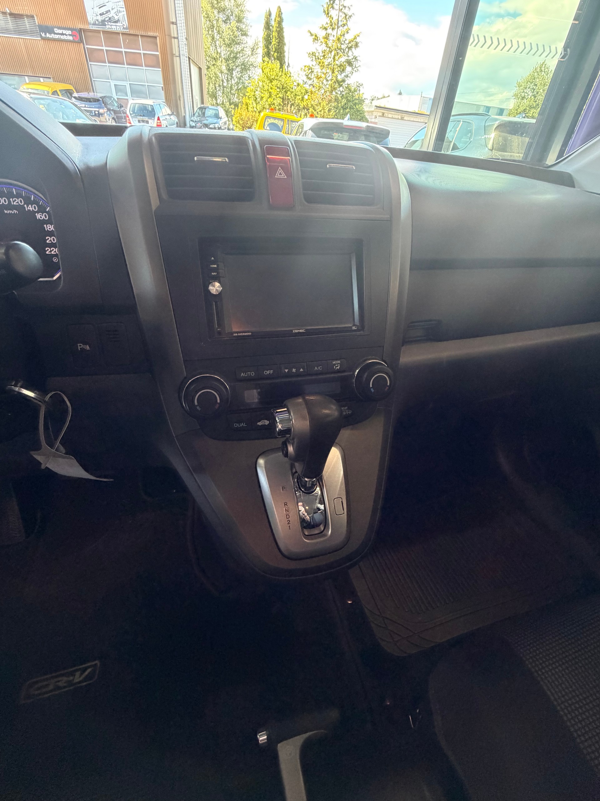 HONDA CR-V 2.0 4WD Executive Automatic-image-13