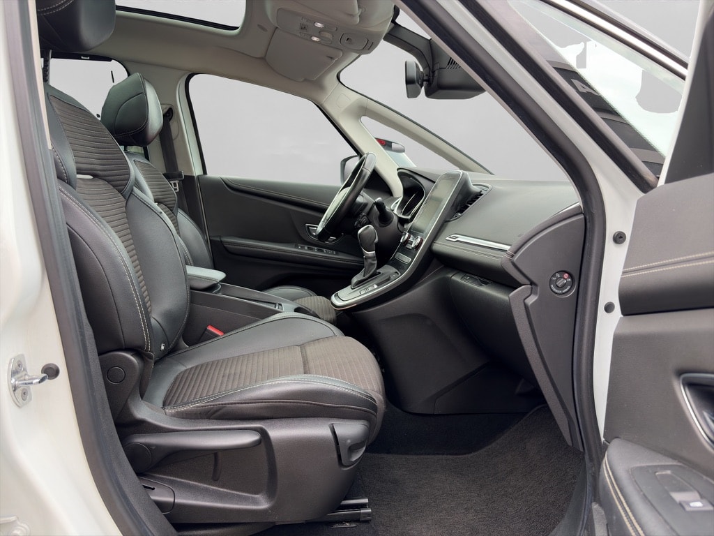 RENAULT Scénic 1.3 16V Turbo Intens EDC-image-9