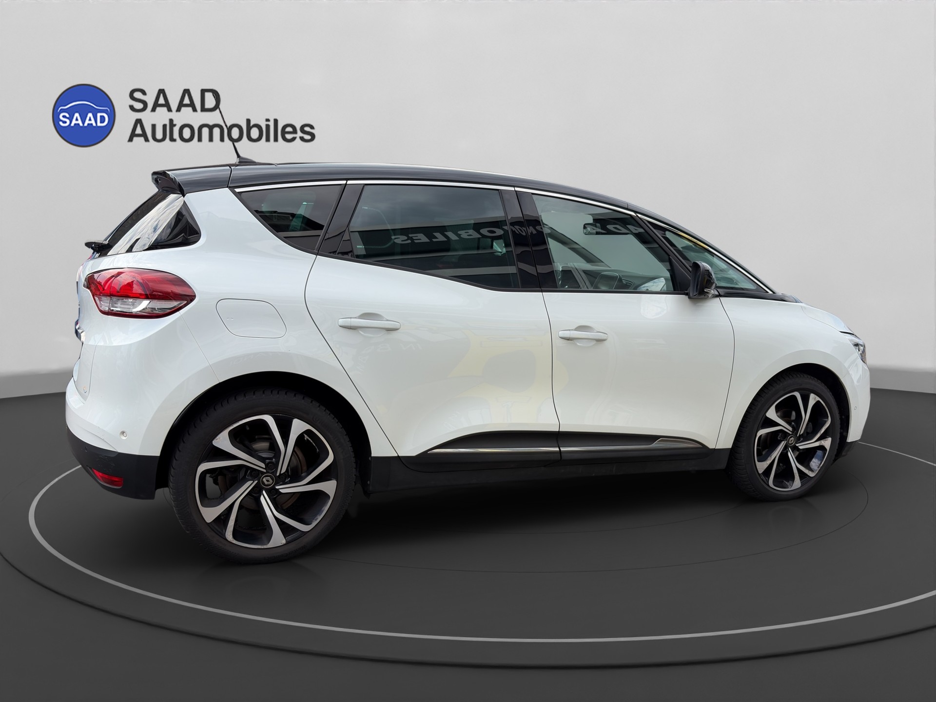RENAULT Scénic 1.3 16V Turbo Intens EDC-image-6