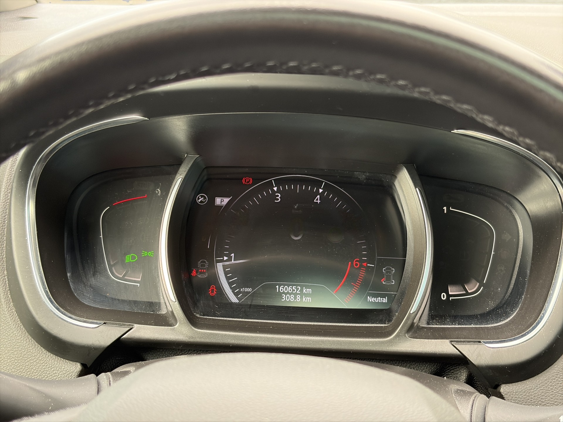 RENAULT Scénic 1.3 16V Turbo Intens EDC-image-15