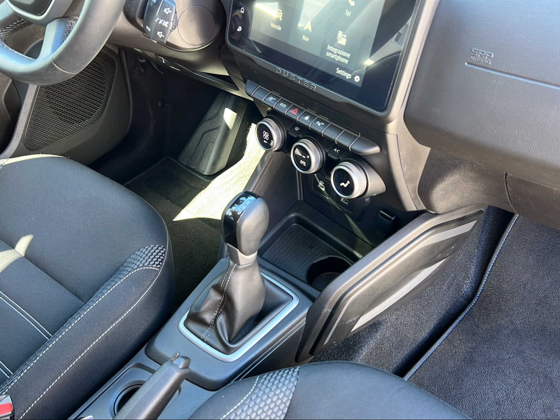 DACIA Duster 1.3 TCe 150 Journey EDC-image-11