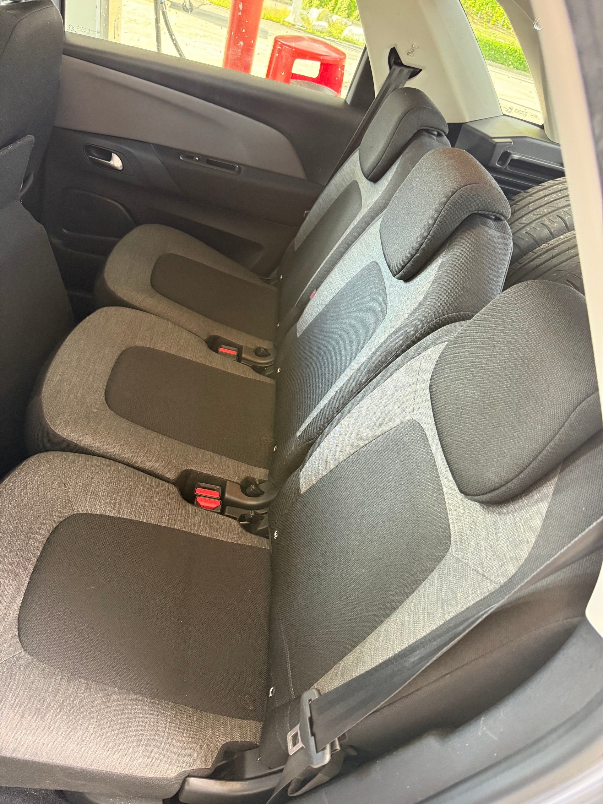 CITROEN C4 Picasso 1.6 BlueHDi Feel EAT6-image-11