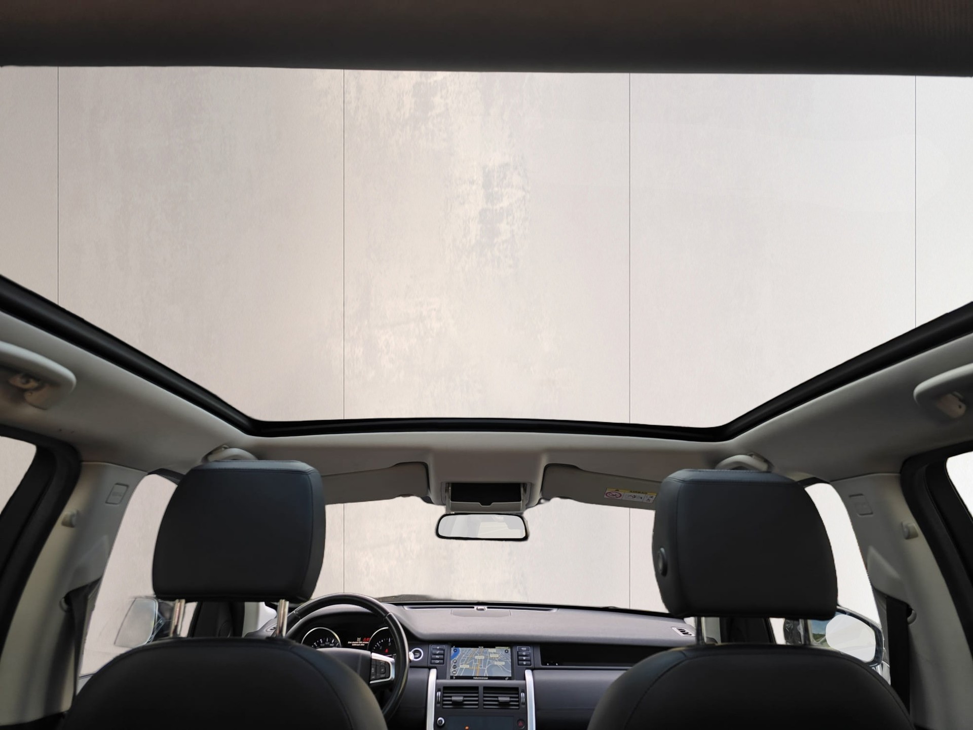 LAND ROVER Discovery Sport 2.0 TD4 Pure AT9-image-13
