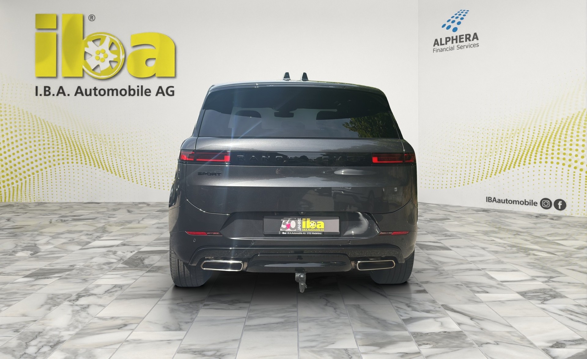 LAND ROVER RR Sport P550e Autobigraphy Black Pack 4x4 AHK-showroom-element-3
