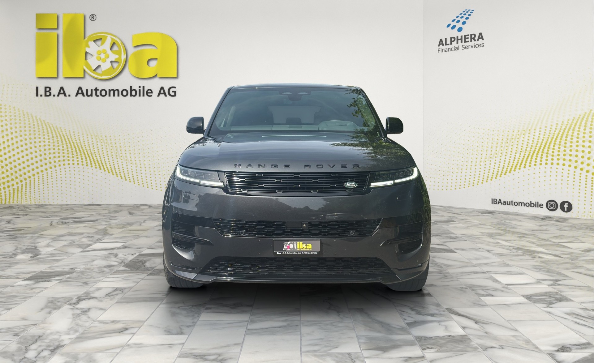 LAND ROVER RR Sport P550e Autobigraphy Black Pack 4x4 AHK-image-7