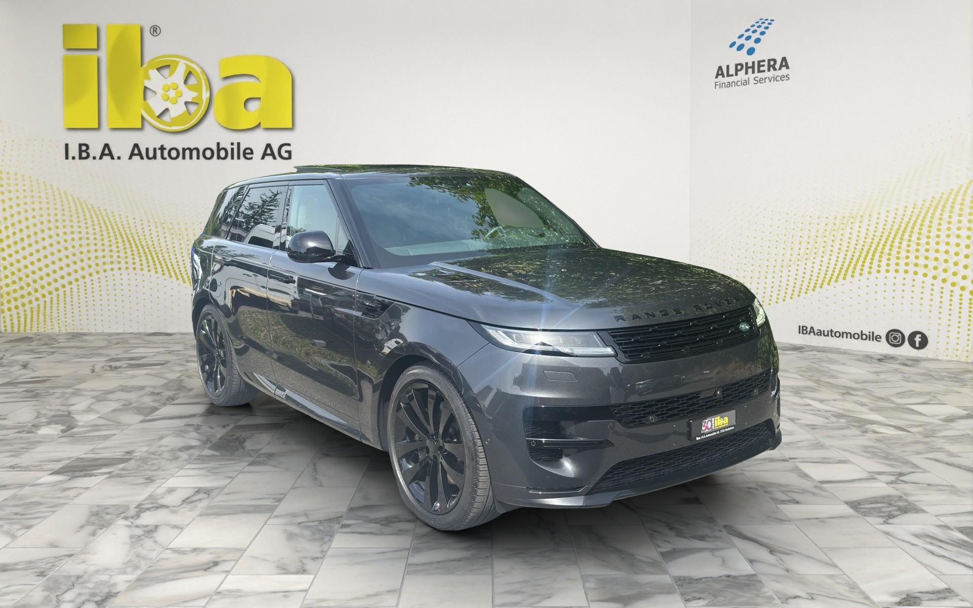 LAND ROVER RR Sport P550e Autobigraphy Black Pack 4x4 AHK-image-6