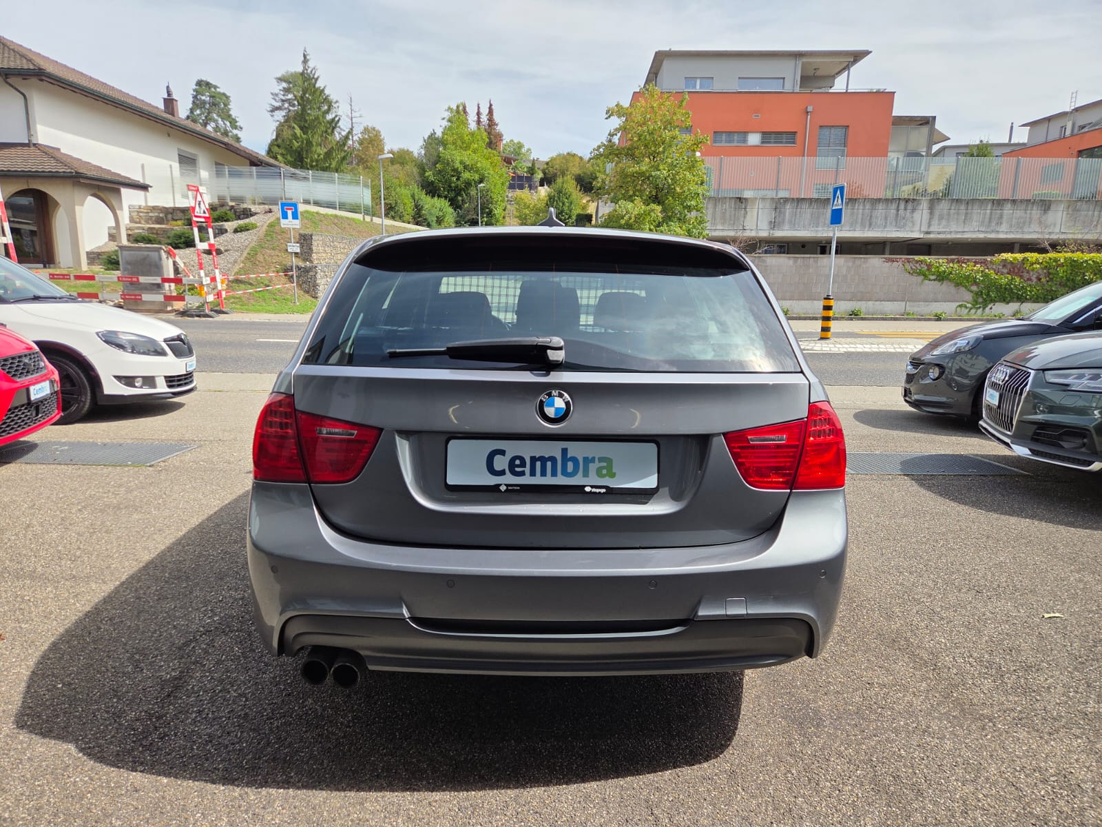 BMW 325i Touring M-Sportpaket-image-3