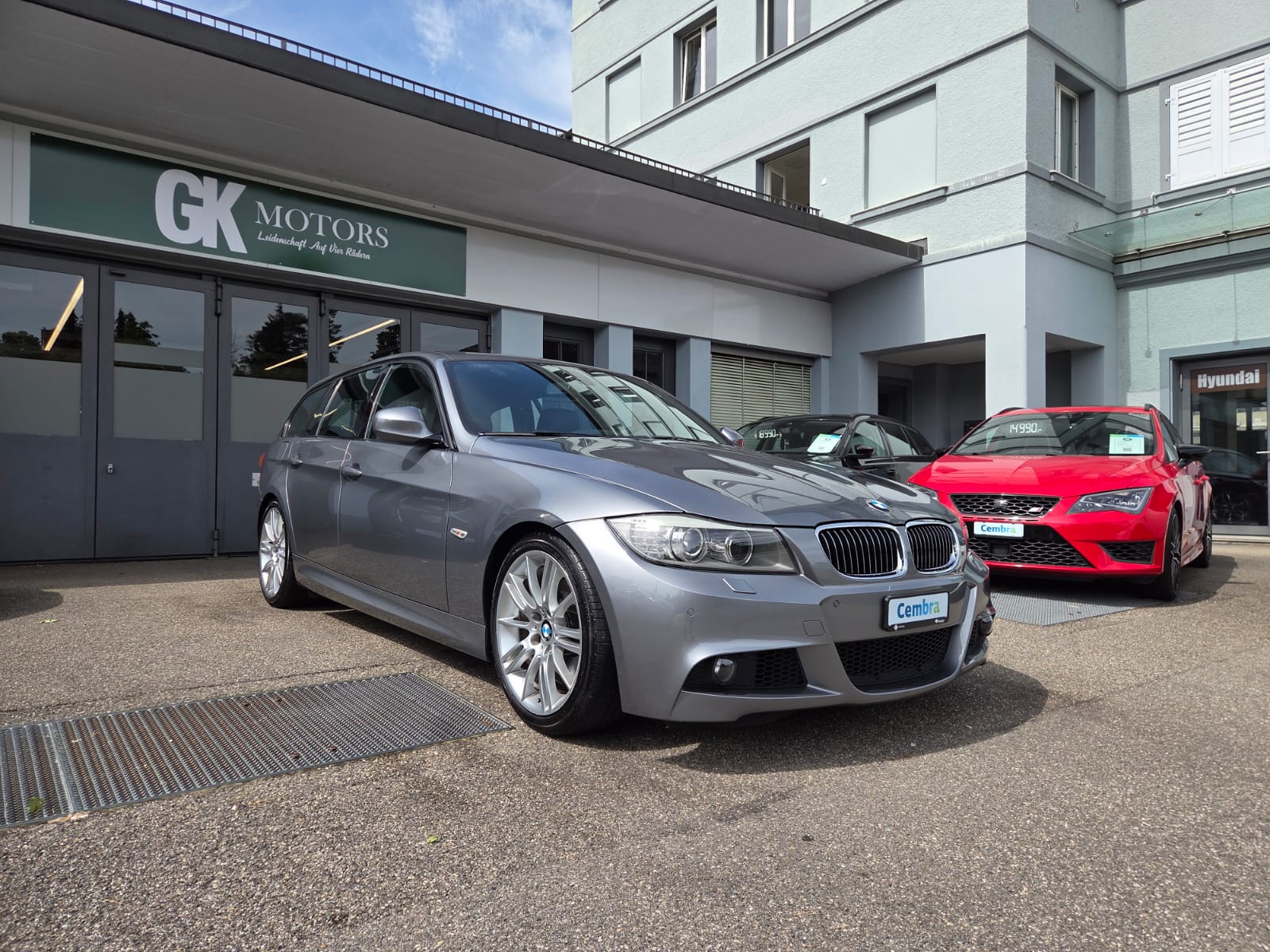 BMW 325i Touring M-Sportpaket-image-6