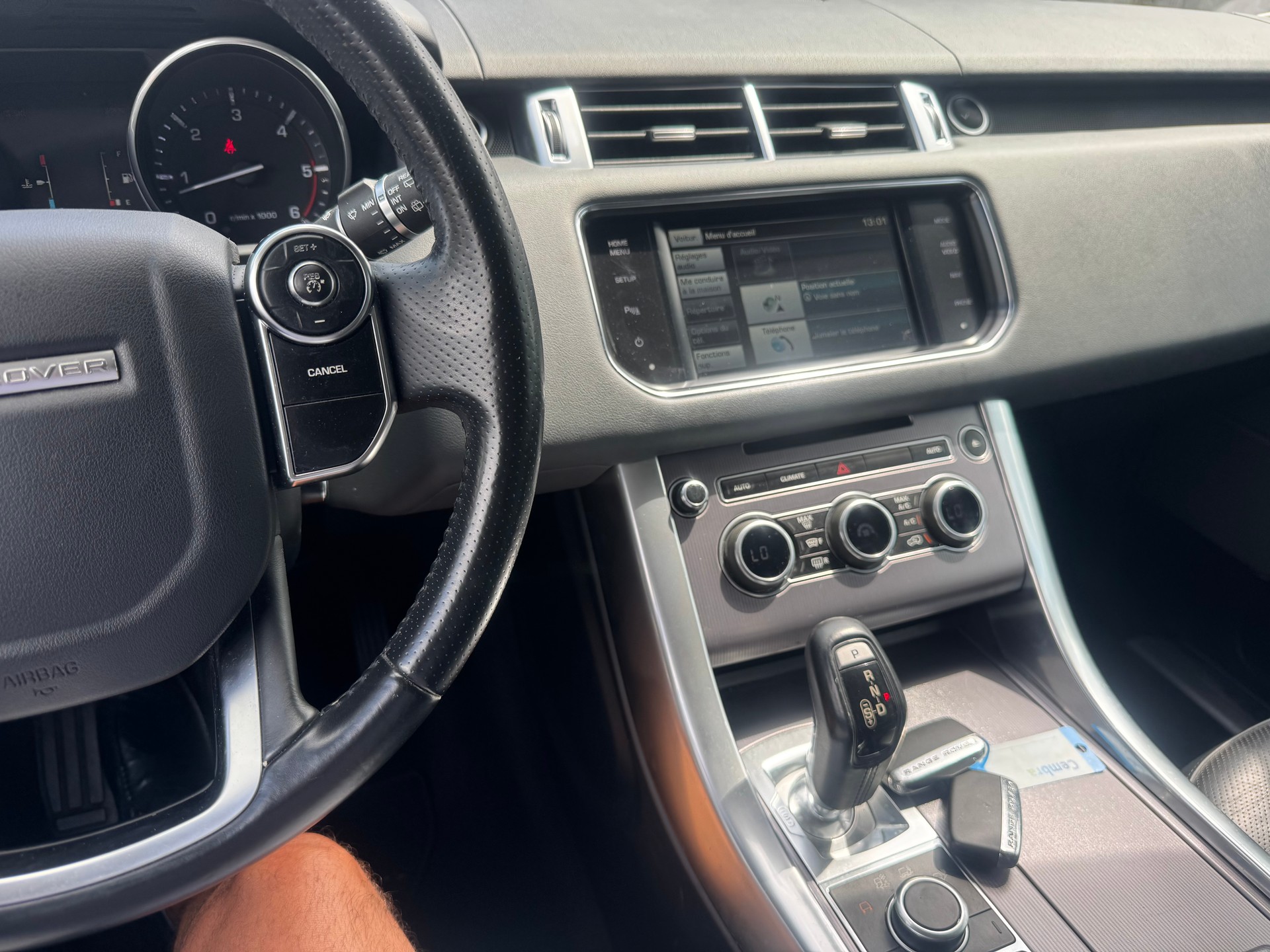LAND ROVER Range Rover Sport 3.0 SDV6 HSE 7 Places-image-19