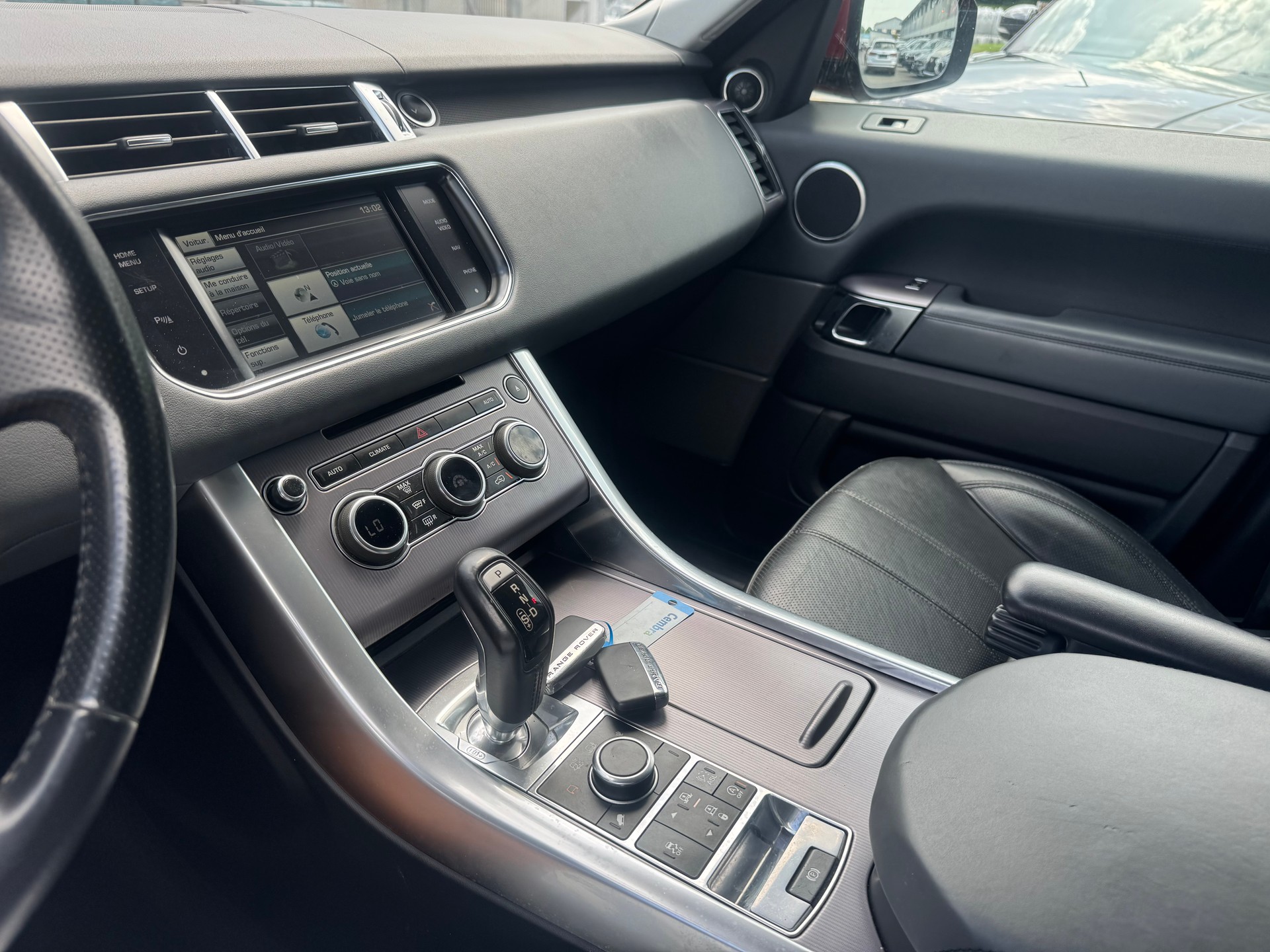 LAND ROVER Range Rover Sport 3.0 SDV6 HSE 7 Places-image-23
