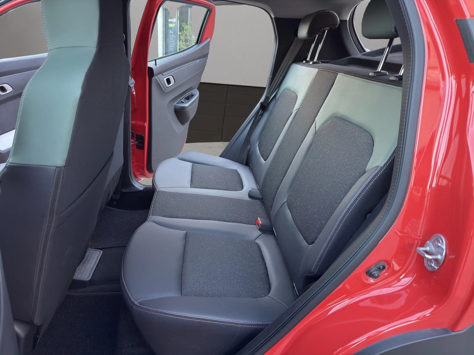 DACIA Spring 27 kWh Extreme (10 STÜCK)-image-11