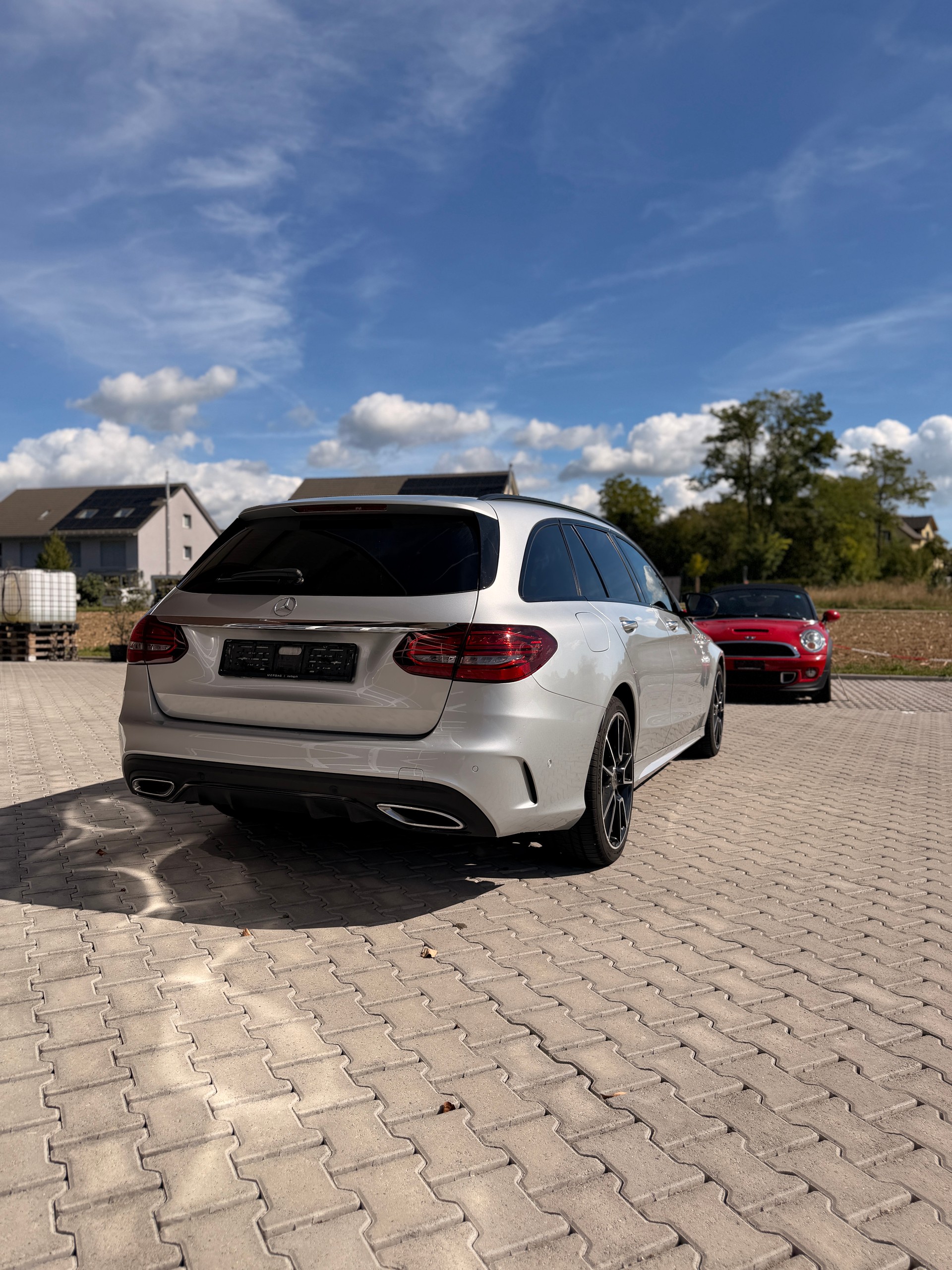 MERCEDES-BENZ C 220 d AMG Line 4Matic 9G-Tronic-image-3