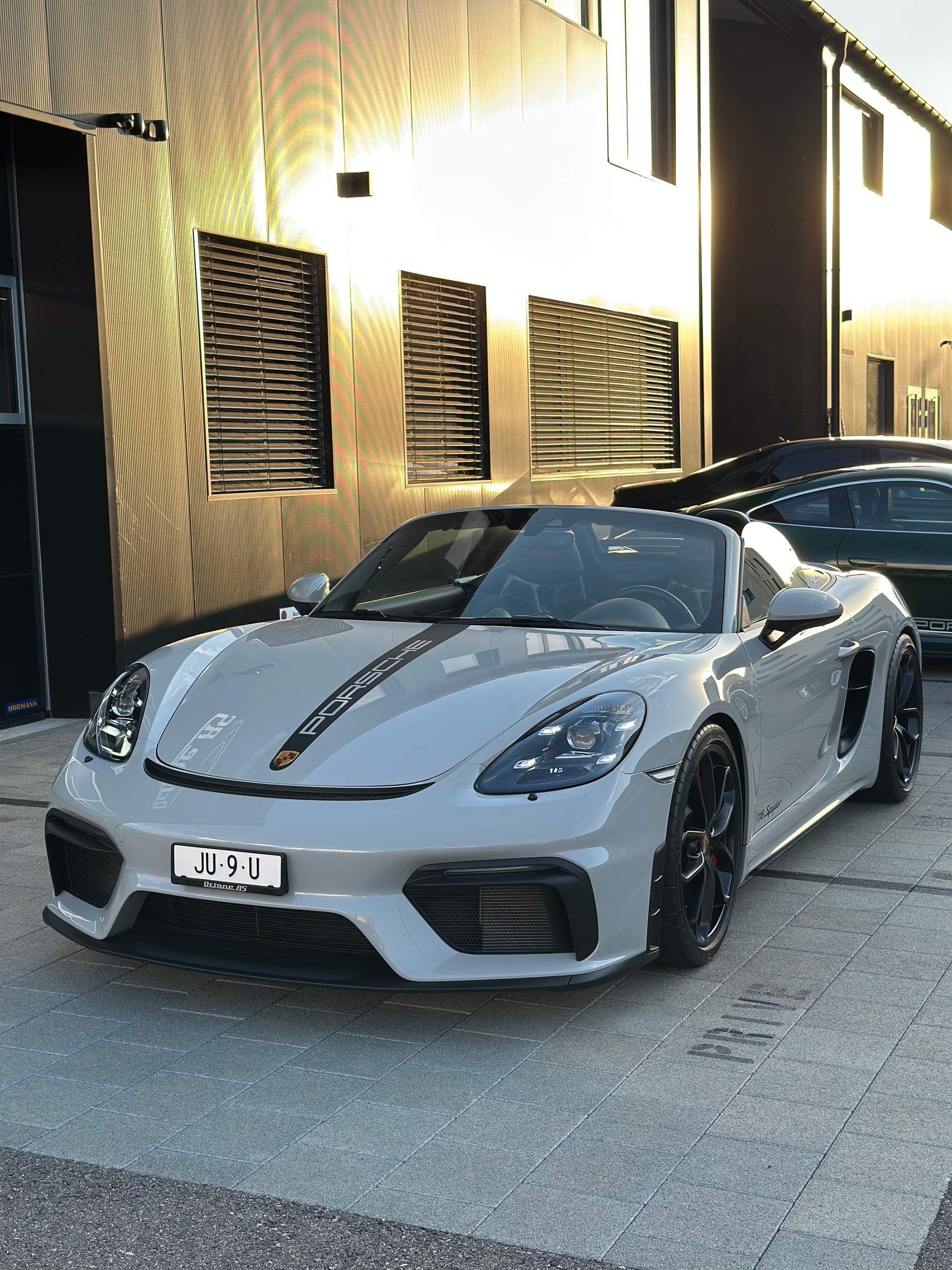 PORSCHE 718 Boxster Spyder PDK Craie/Kreide-image-14