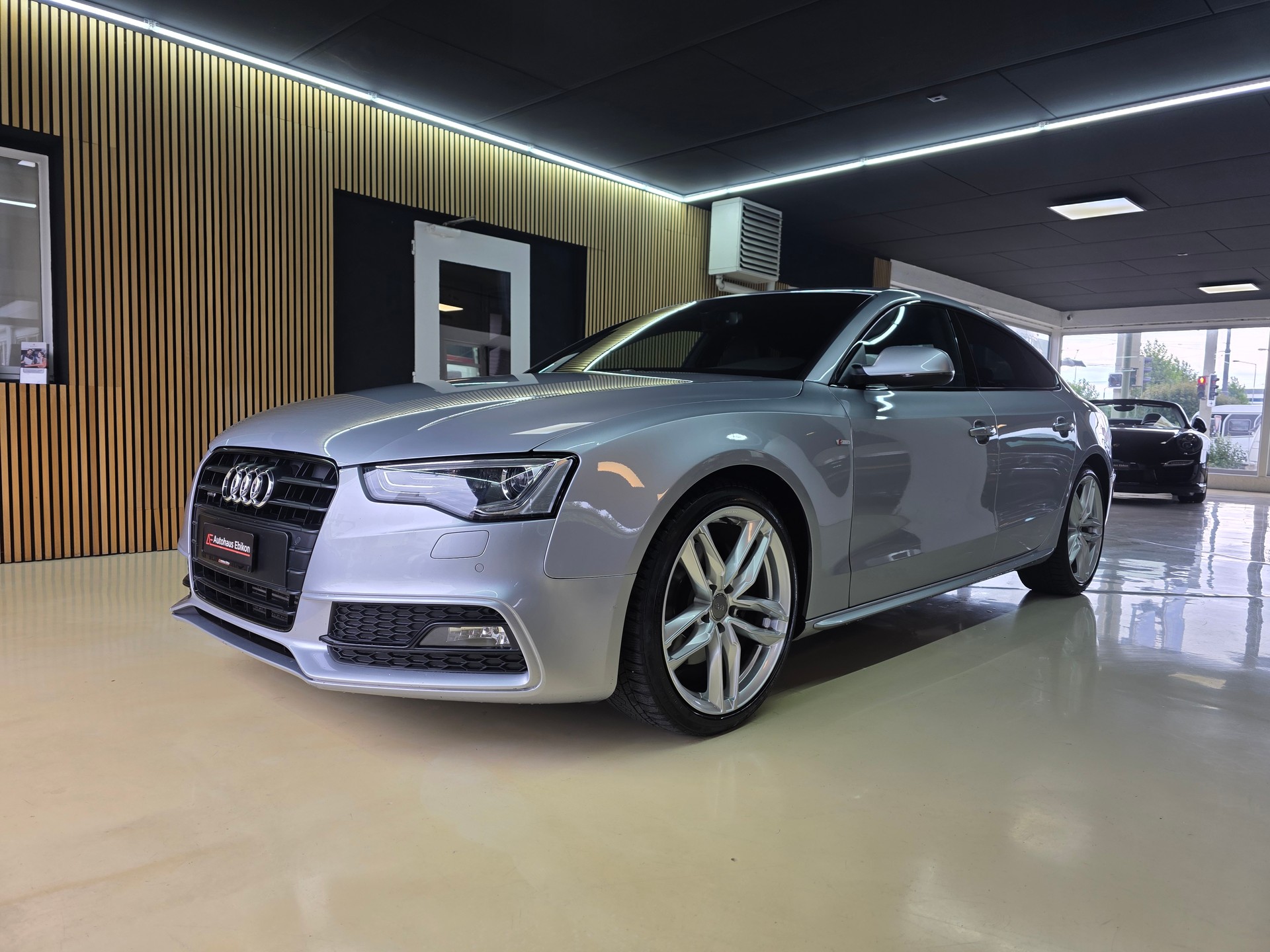 AUDI A5 Sportback 2.0 TFSI quattro S-tronic-image-2