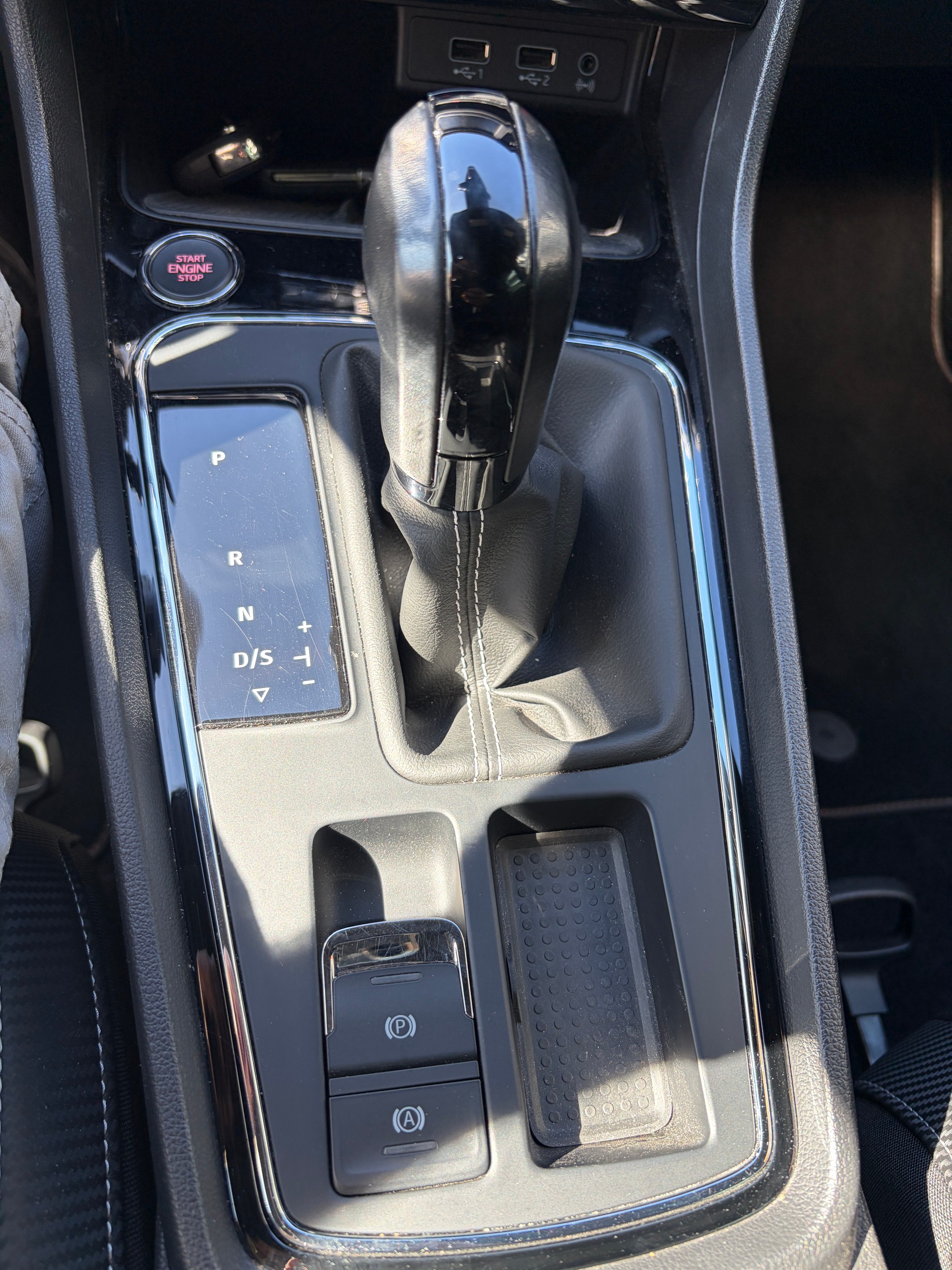 SEAT Leon 2.0 TSI Cupra 300 DSG 4Drive-image-9