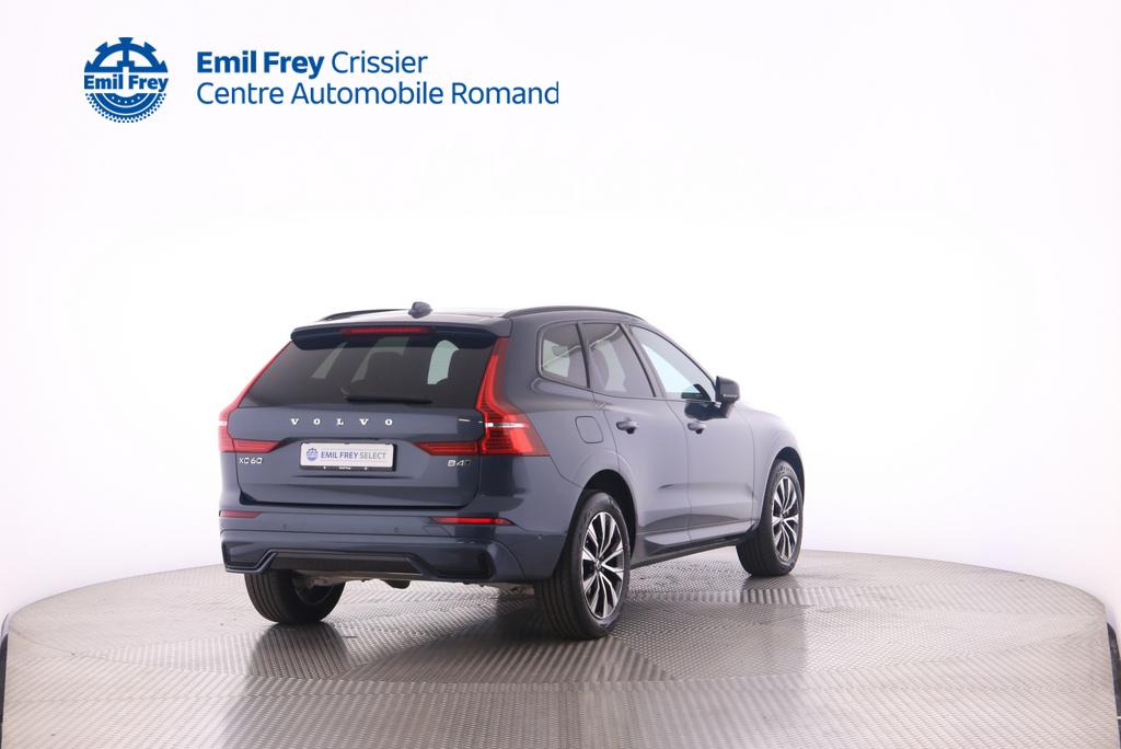 VOLVO XC60 2.0 B4 MH Plus Dark AWD-image-1