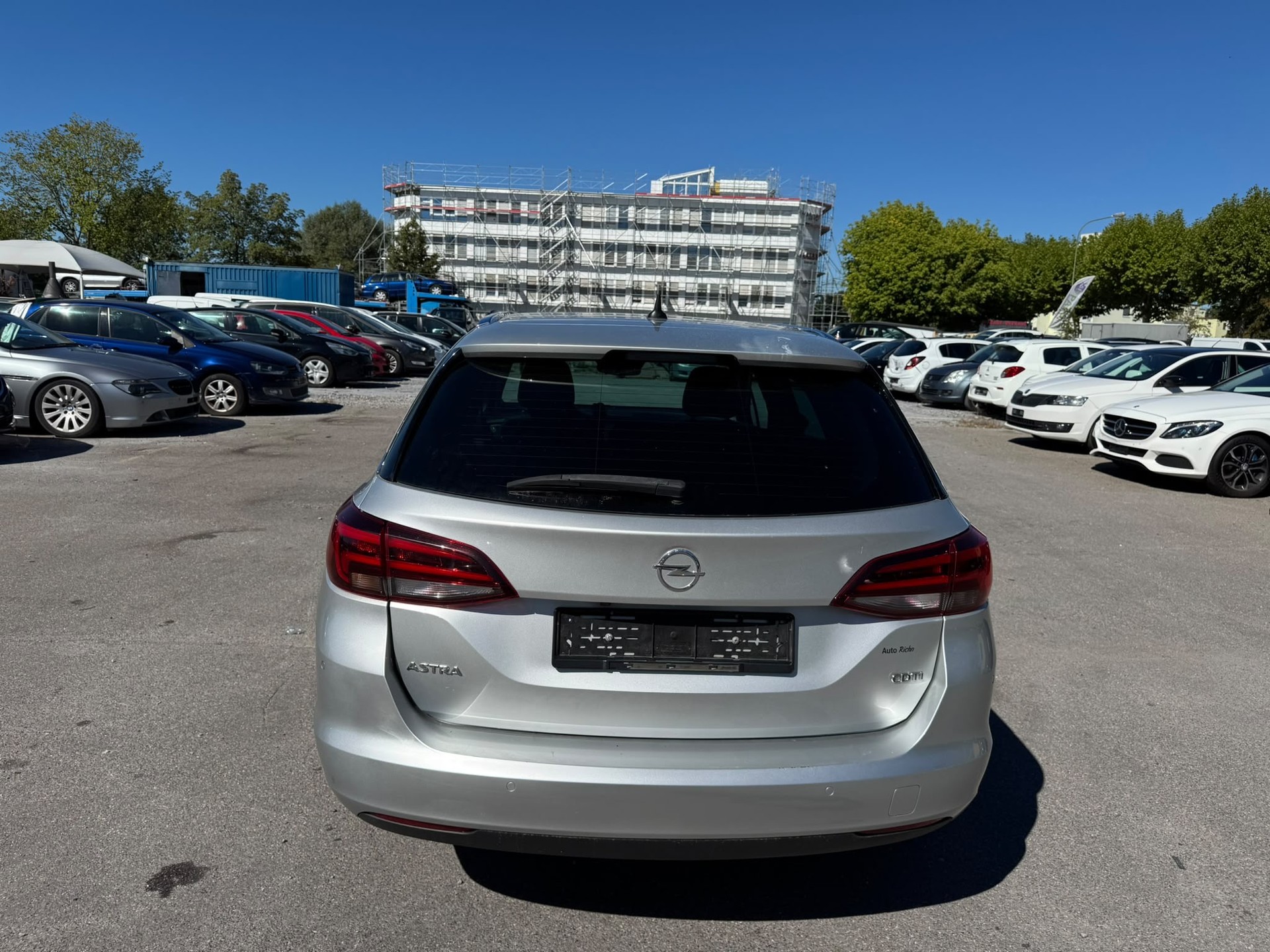 OPEL Astra Sports Tourer 1.6 CDTi ecoF Enjoy Automatic-image-4