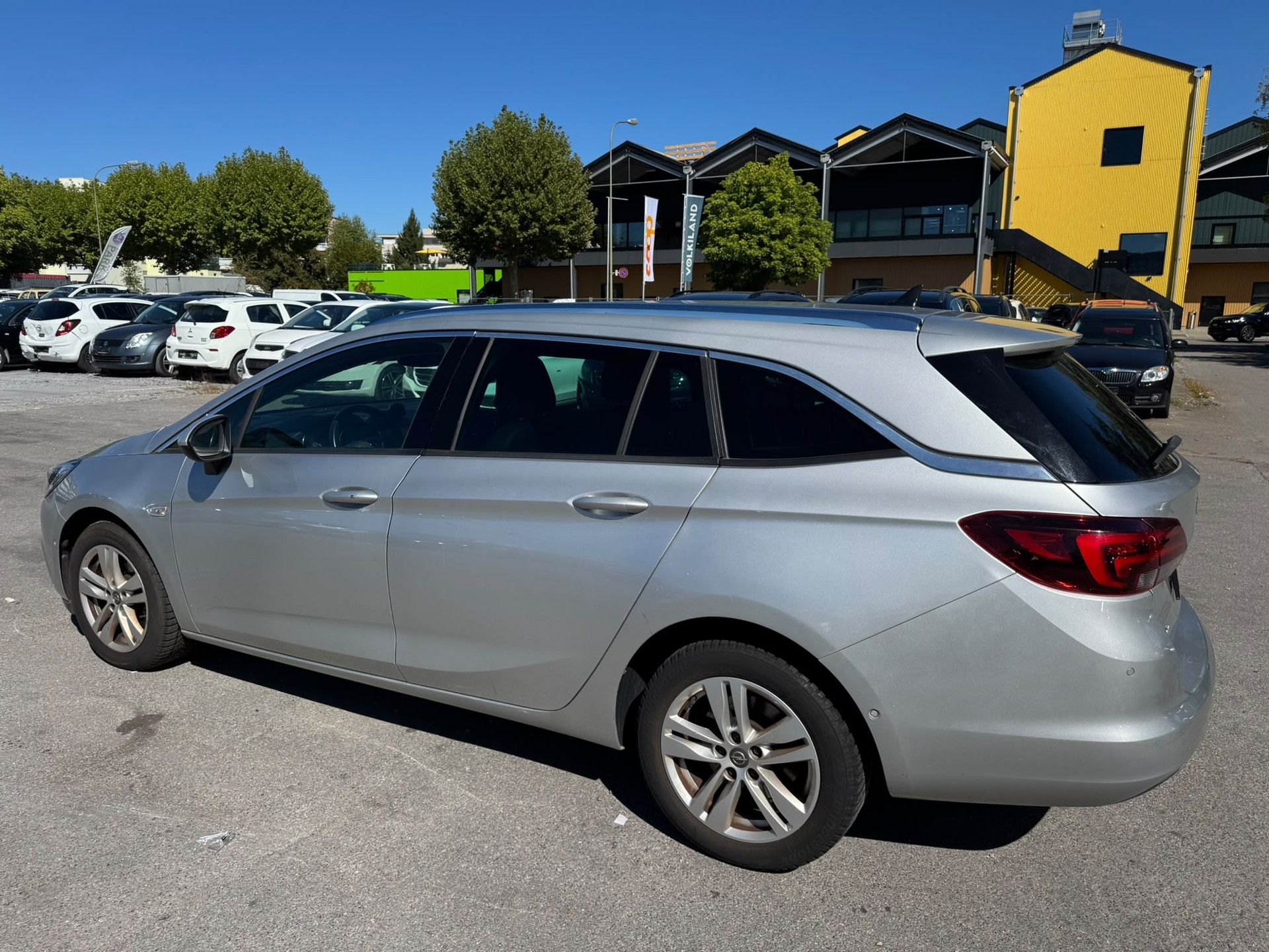 OPEL Astra Sports Tourer 1.6 CDTi ecoF Enjoy Automatic-image-9