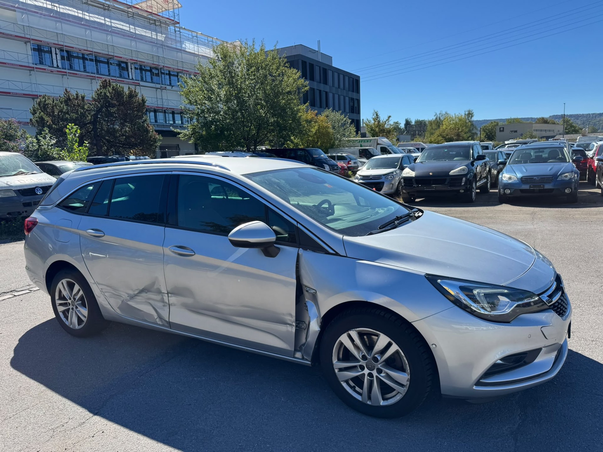 OPEL Astra Sports Tourer 1.6 CDTi ecoF Enjoy Automatic-image-2