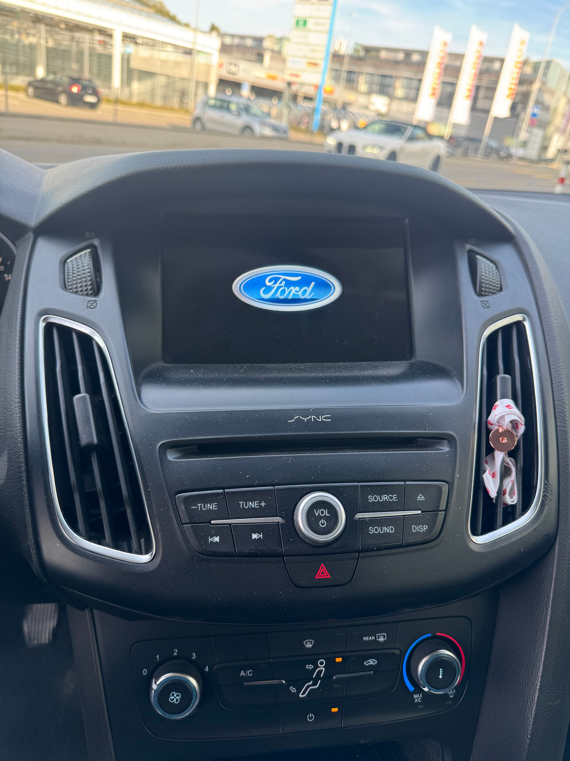 FORD Focus 1.5 TDCi ECOnetic Trend-image-4