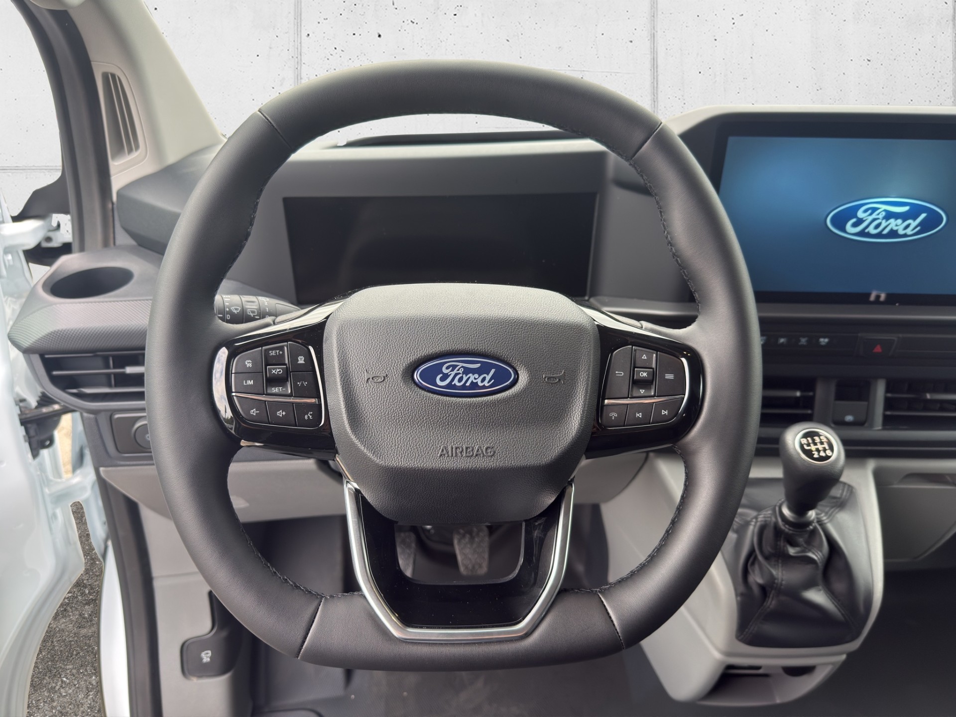 FORD Transit C Van 280 L1 2.0 EcoBlue 136 Trend-image-9
