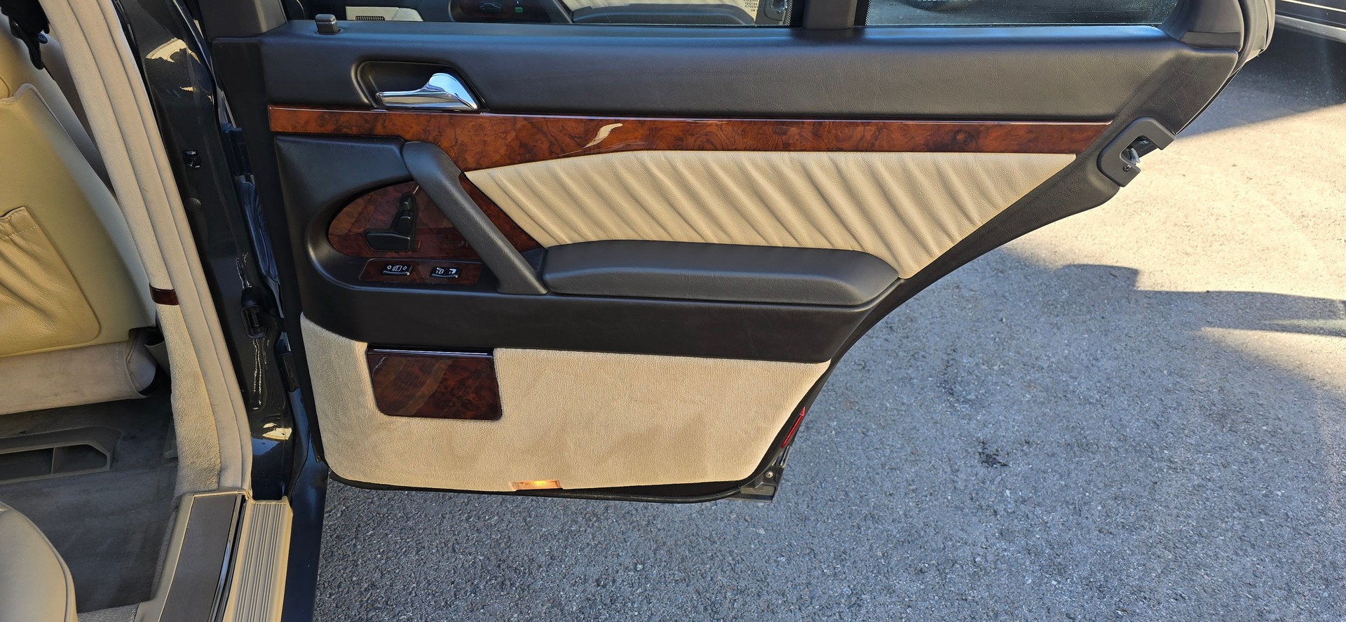 MERCEDES-BENZ 600 SE Automatic-image-24