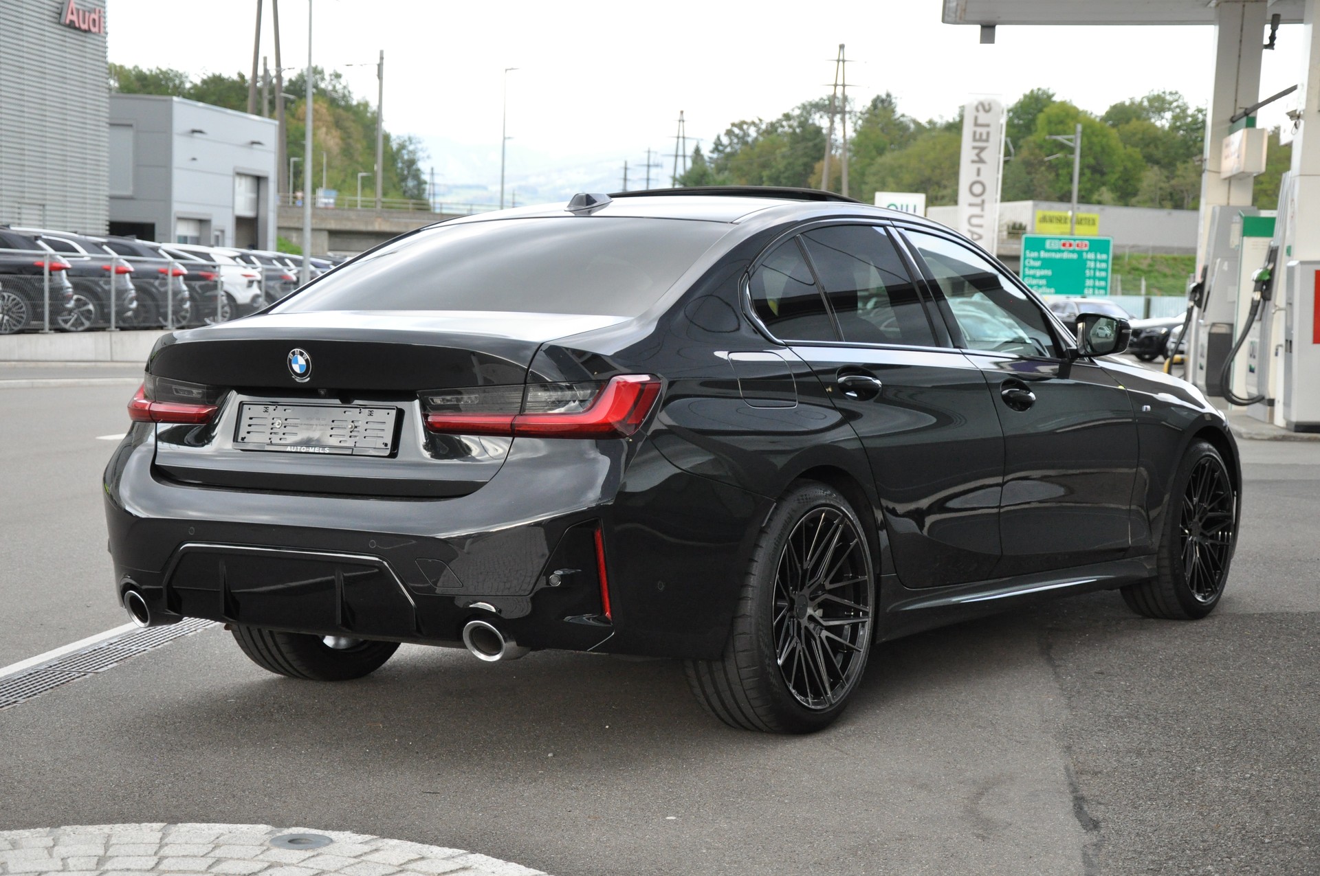 BMW 330i xDrive Steptronic M Sport-image-8