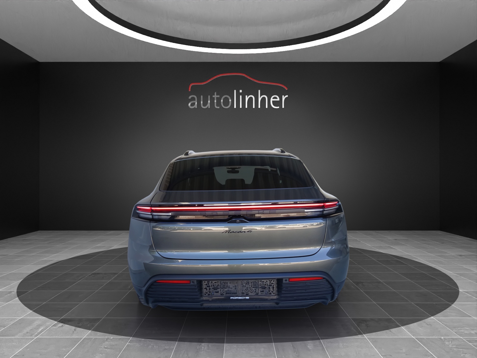 PORSCHE Macan 4-showroom-element-2