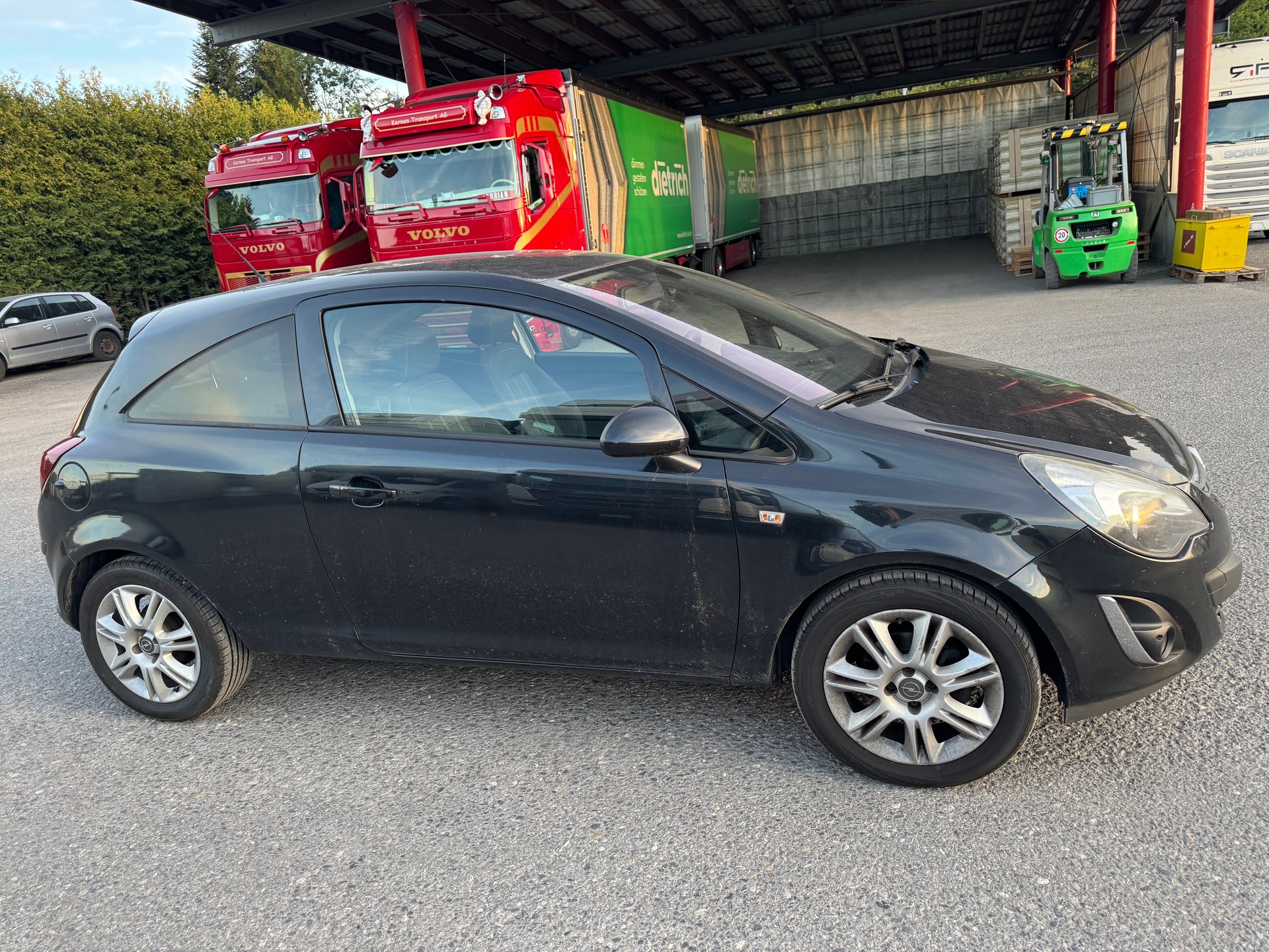 OPEL Corsa 1.2 TP Color Edition-image-1